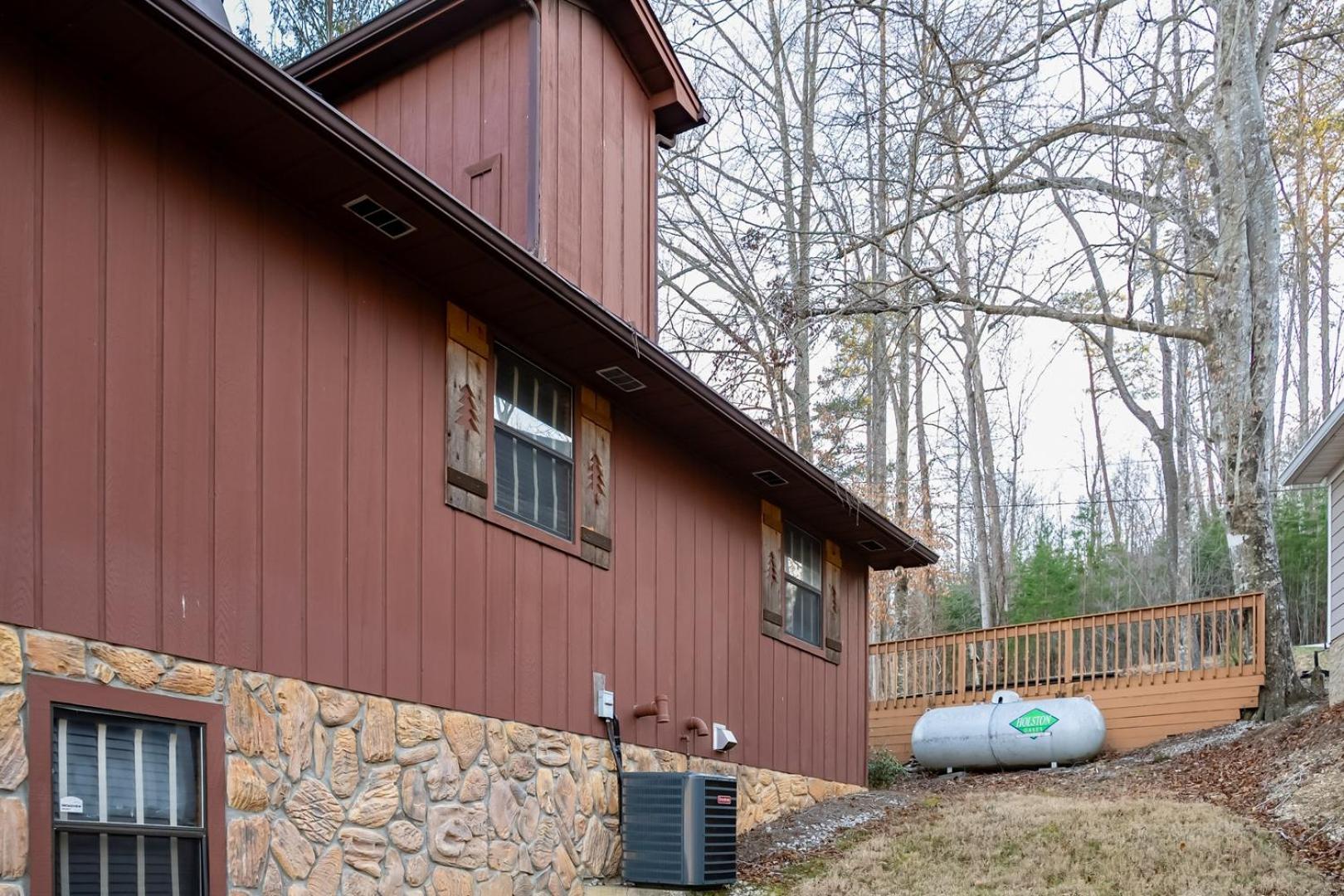 Norris Lake Cabin | Dock + Kayaks + Games
