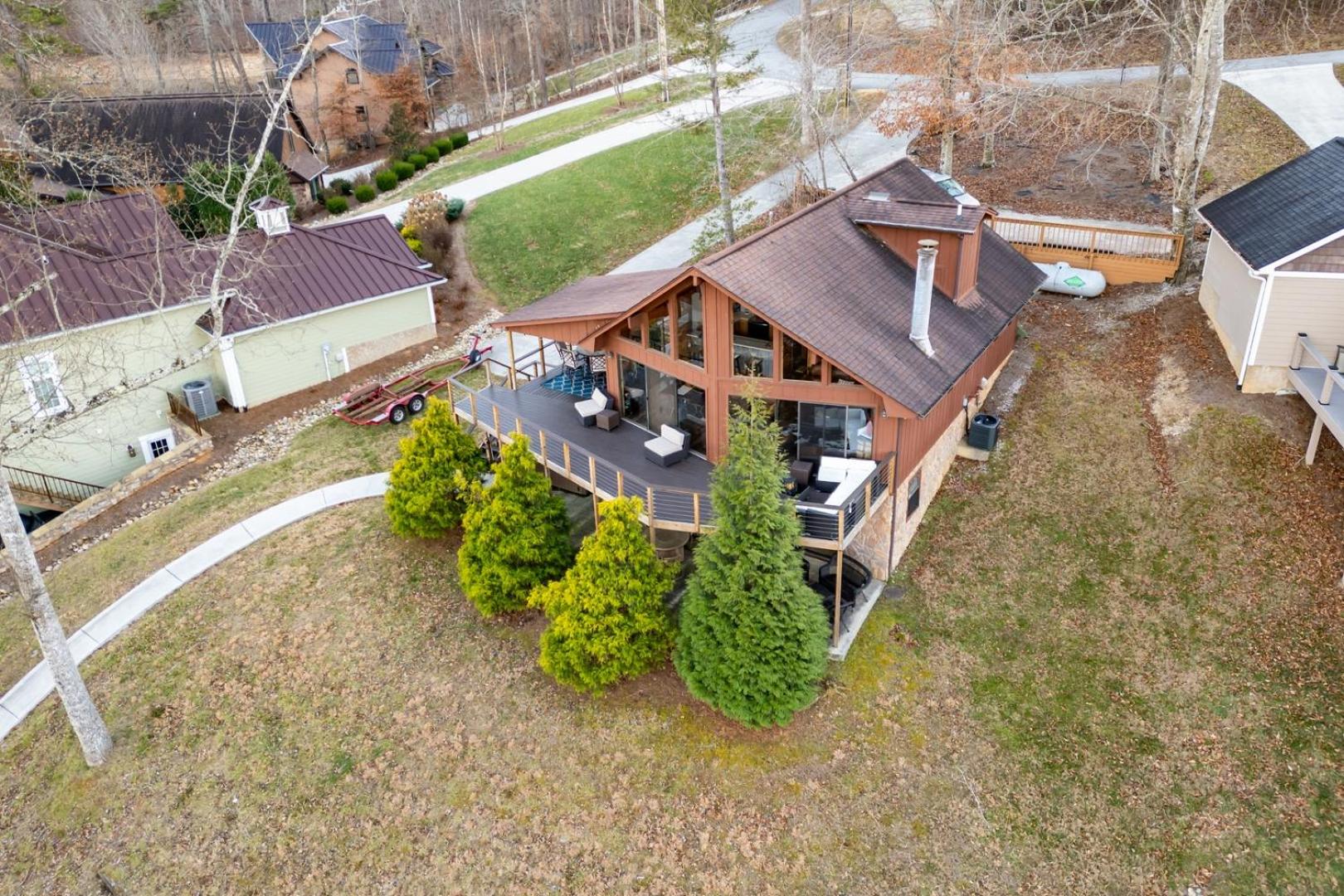 Norris Lake Cabin | Dock + Kayaks + Games