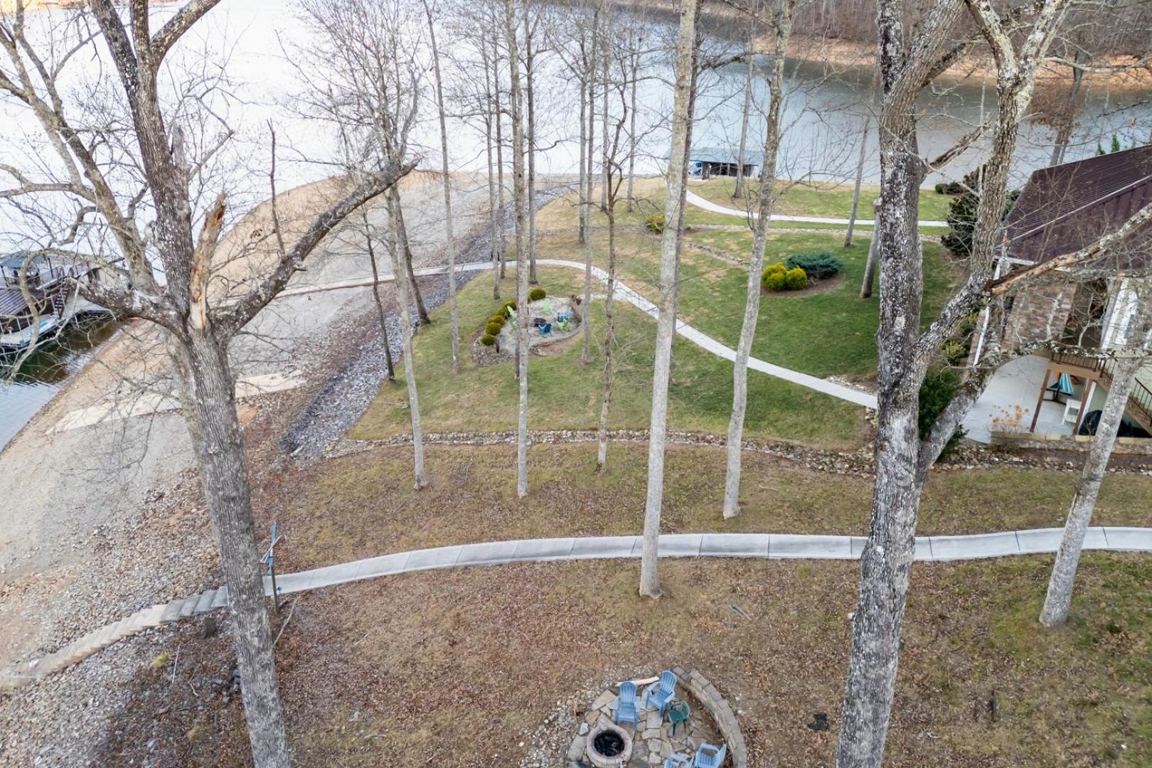Norris Lake Cabin | Dock + Kayaks + Games
