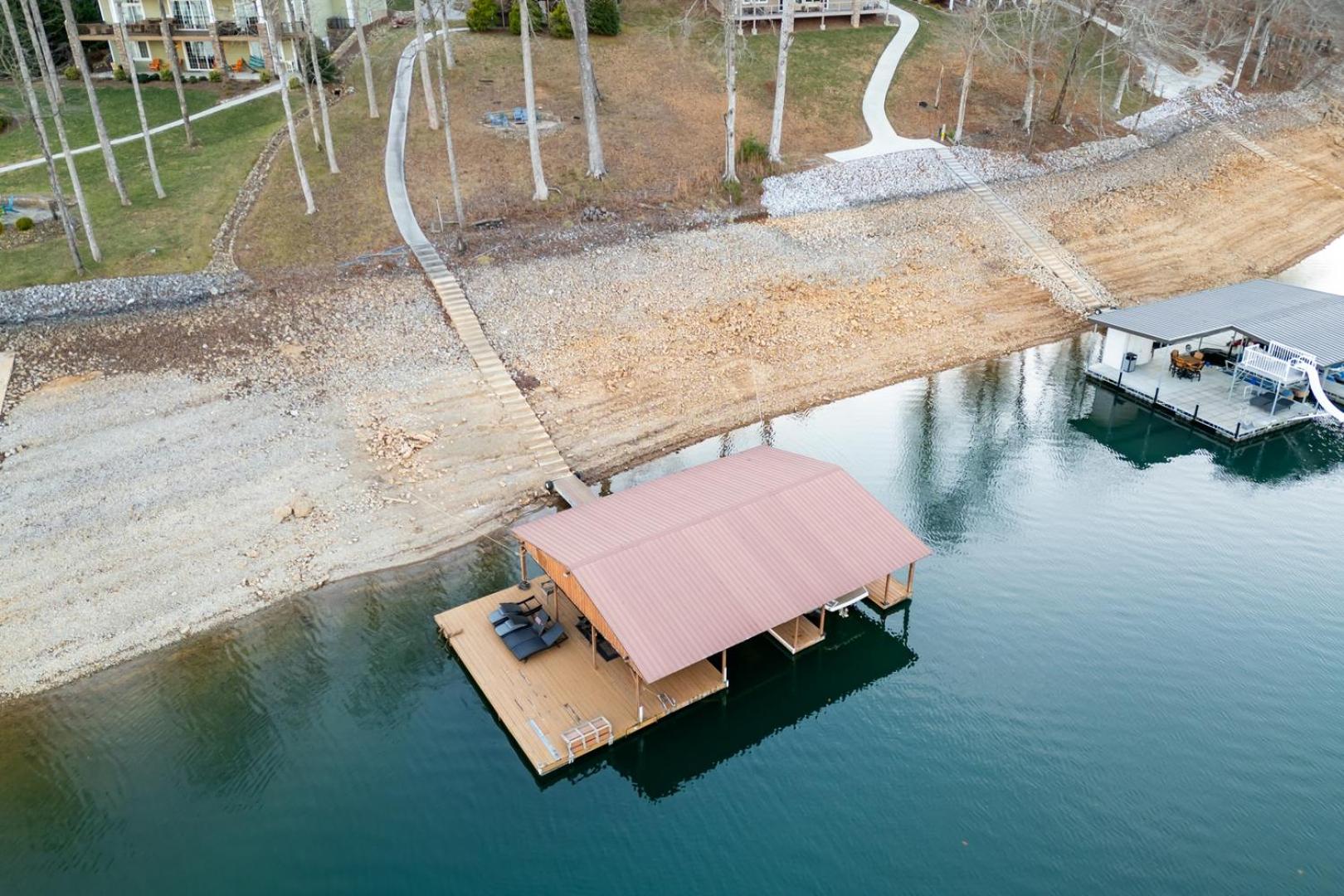 Norris Lake Cabin | Dock + Kayaks + Games