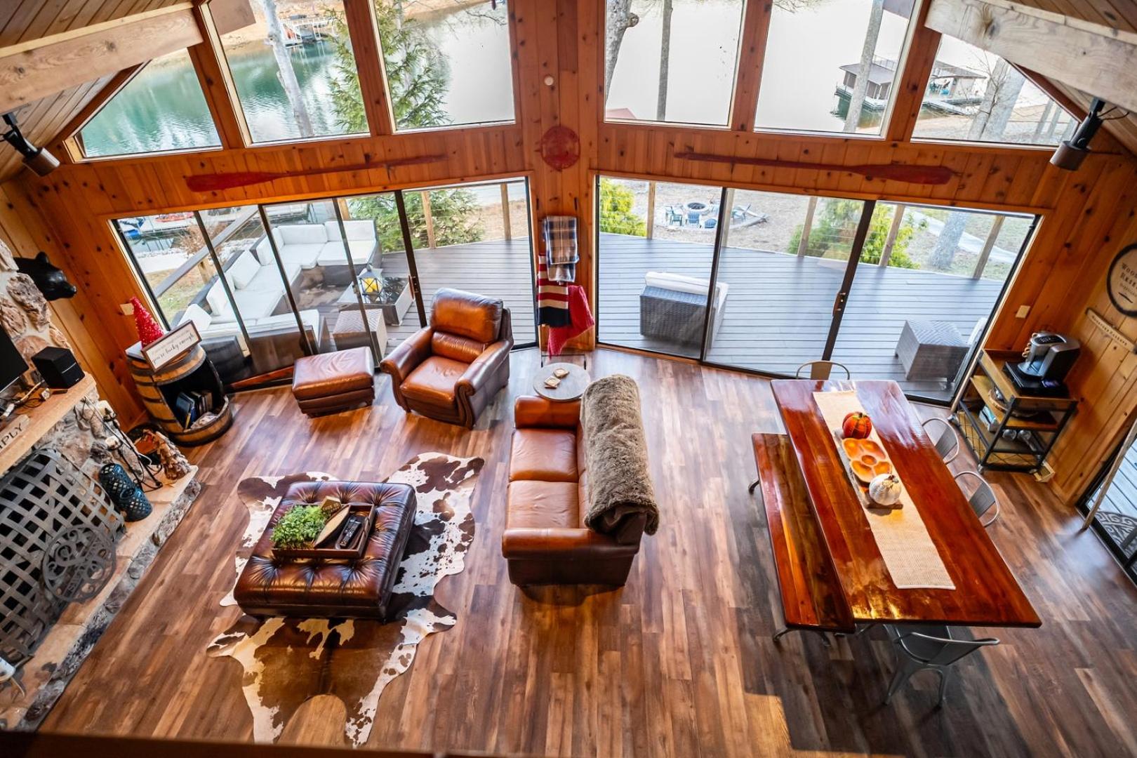 Norris Lake Cabin | Dock + Kayaks + Games