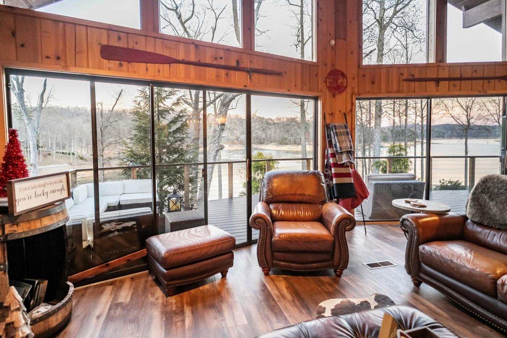 Norris Lake Cabin | Dock + Kayaks + Games