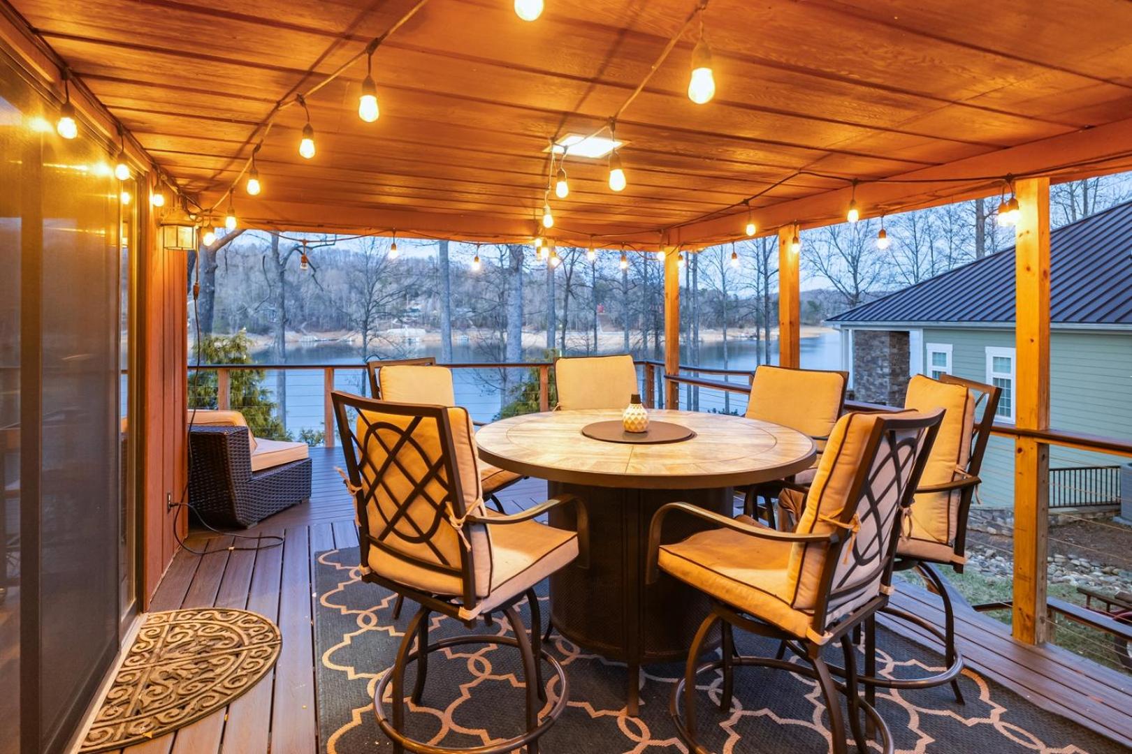 Norris Lake Cabin | Dock + Kayaks + Games