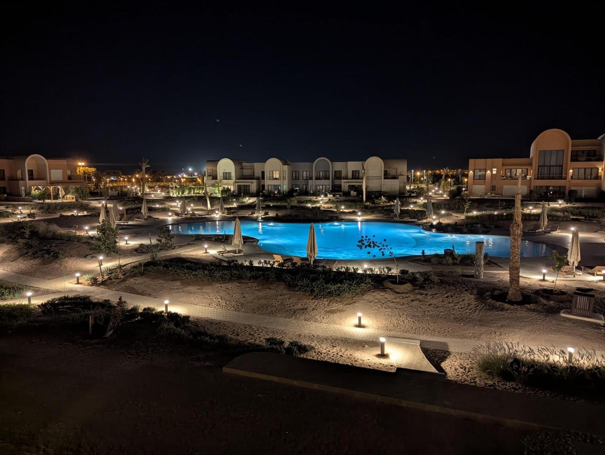 Boho Beach Chalet in El Gouna with pool access