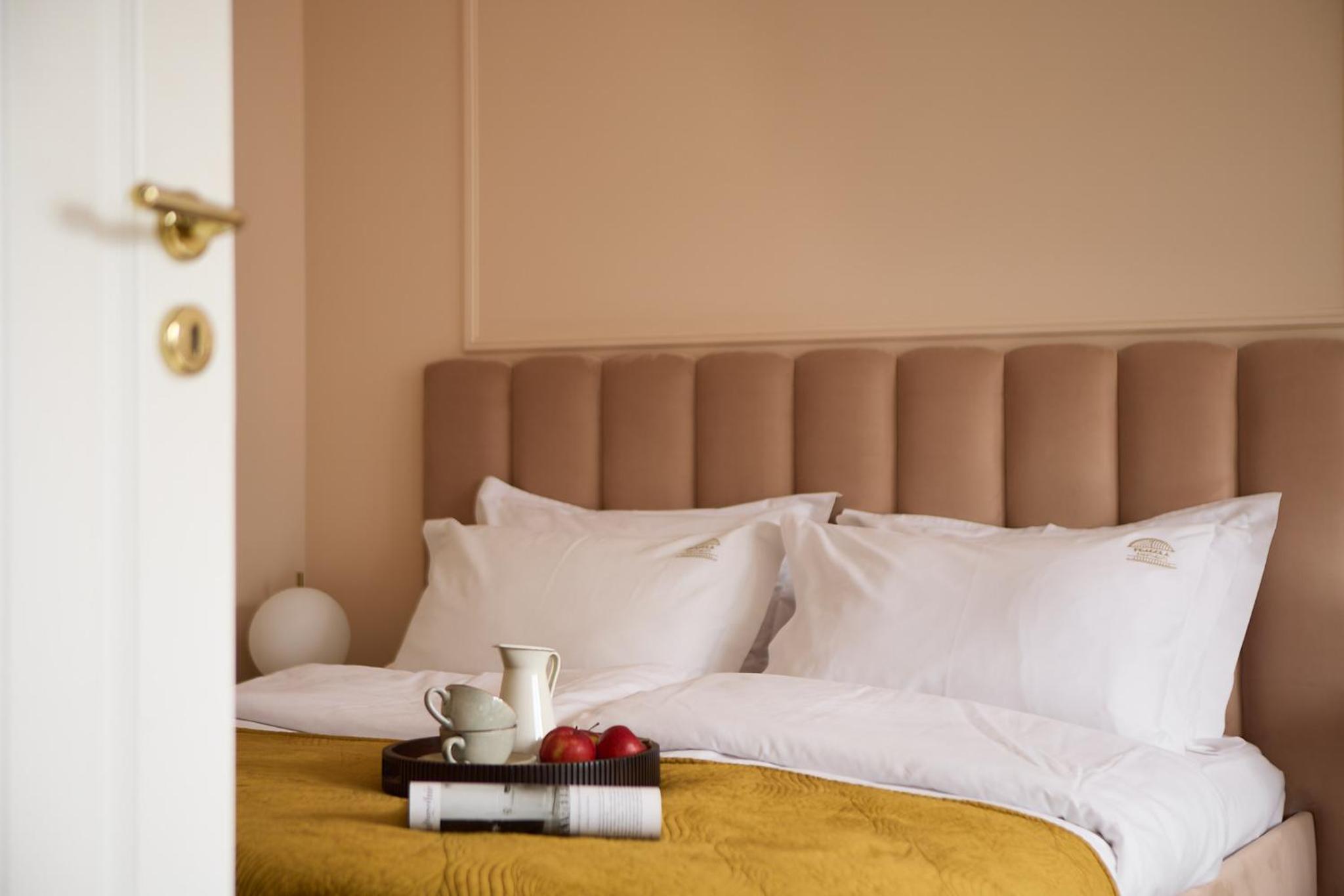 Polka Apartment 2-bed