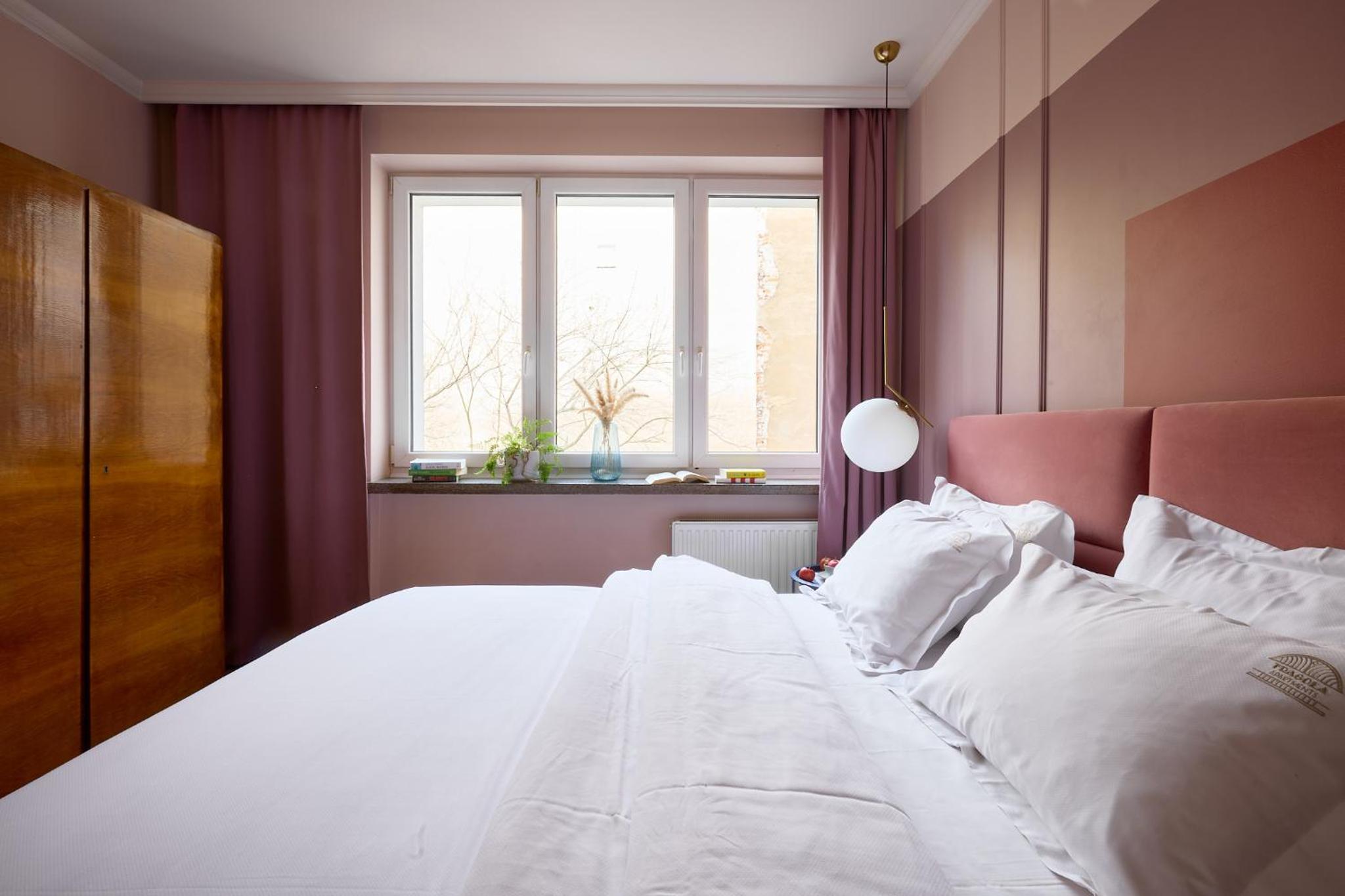 Polka Apartment 2-bed