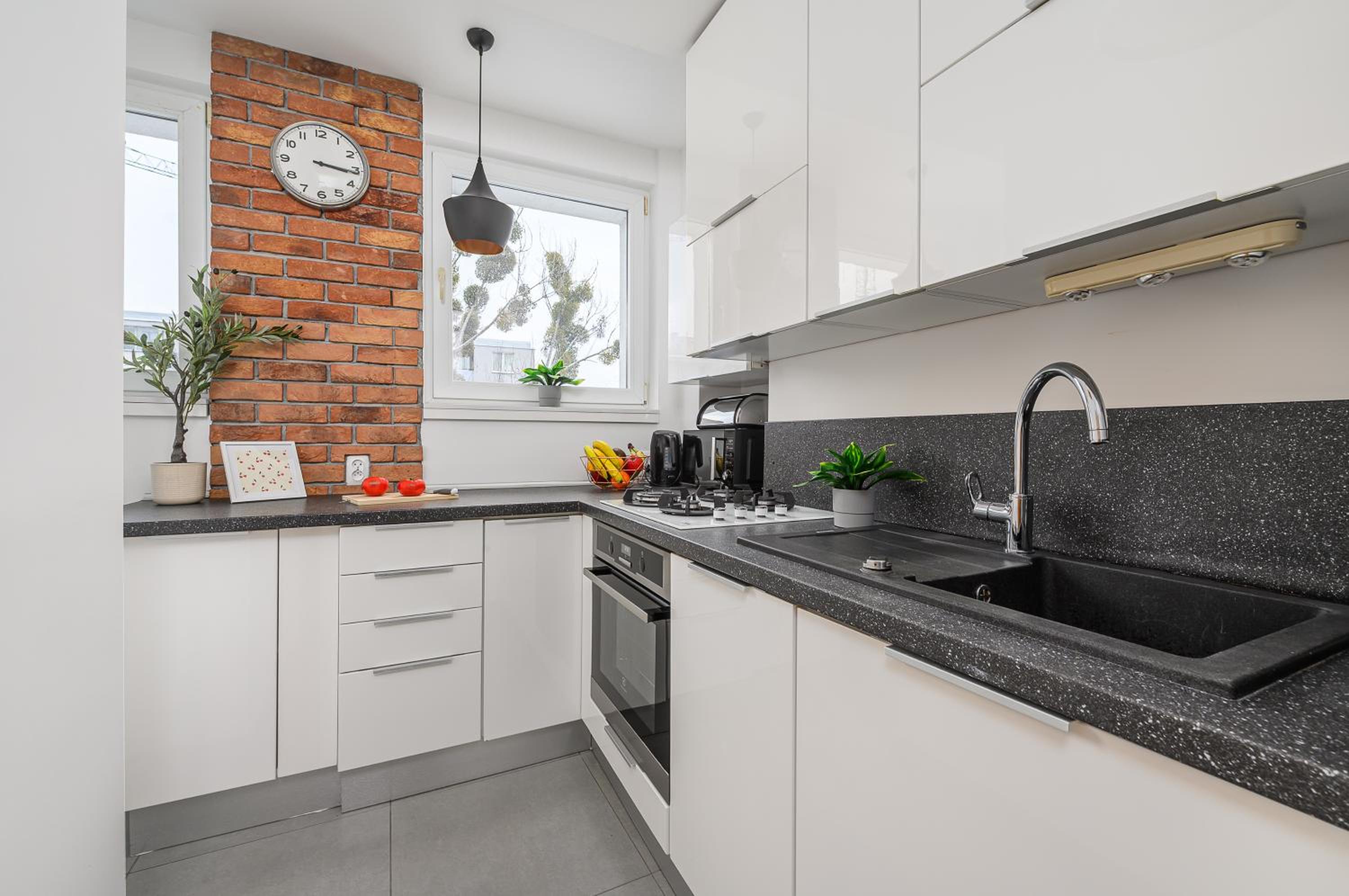 Lumina apartment near center of Warsaw