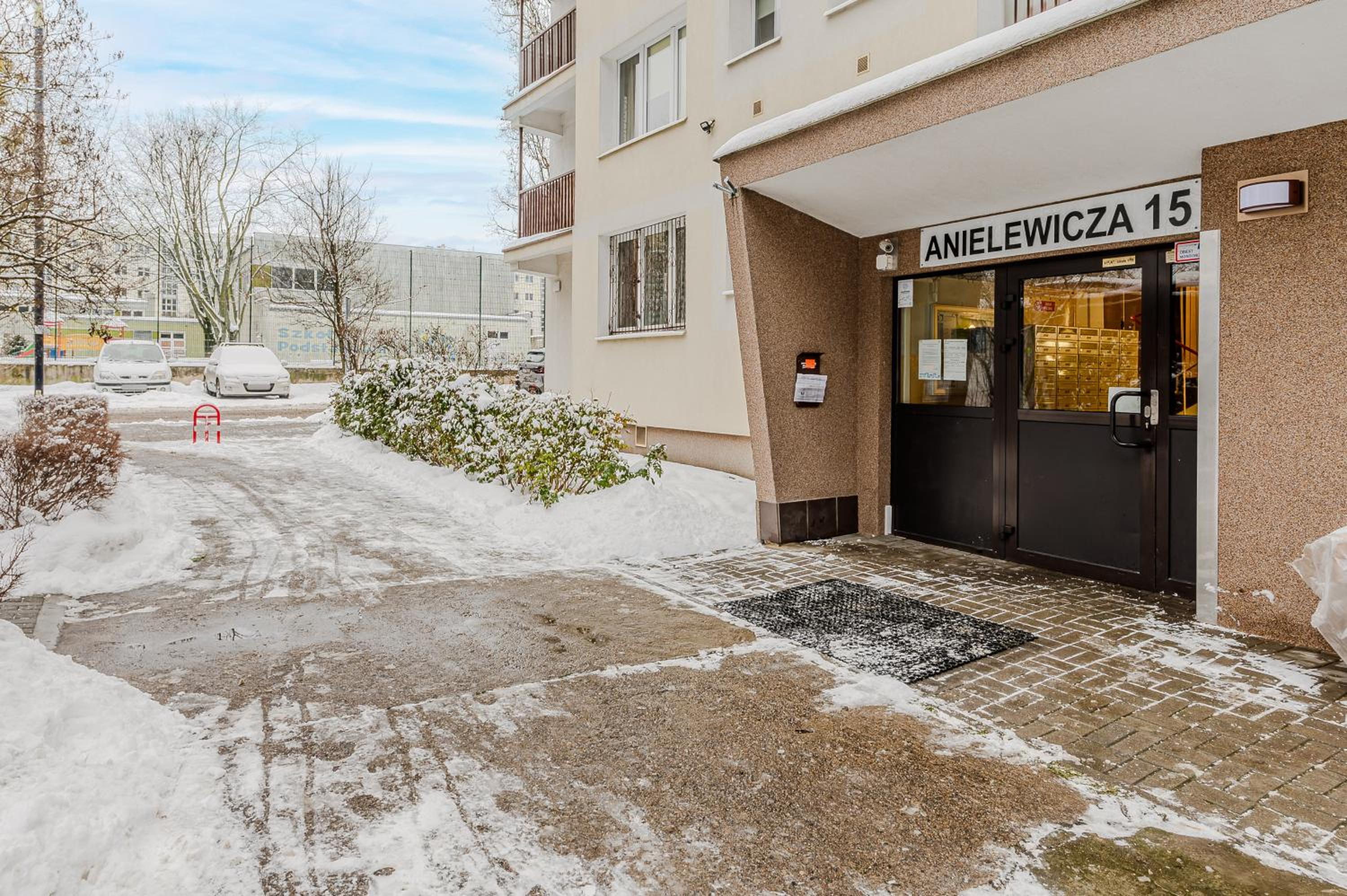 Lumina apartment near center of Warsaw