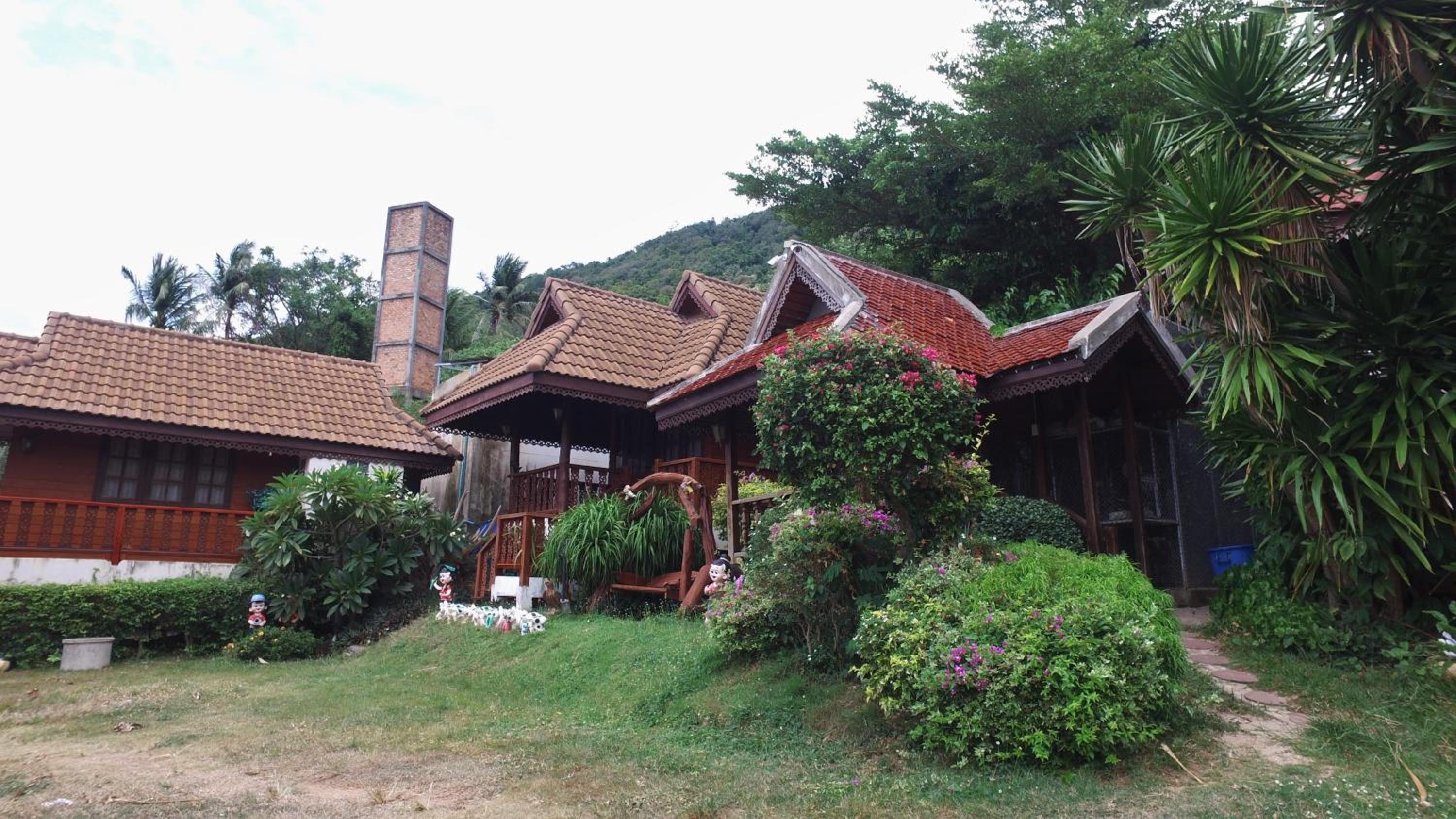 Tanyaporn House