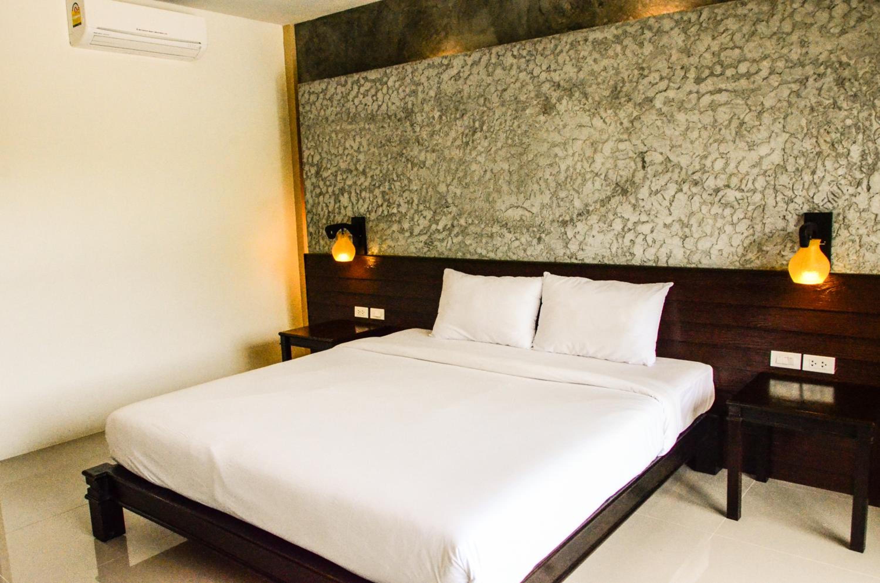 Khaolak Suthawan Resort - SHA Plus