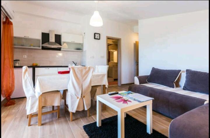 Apartments Marinka