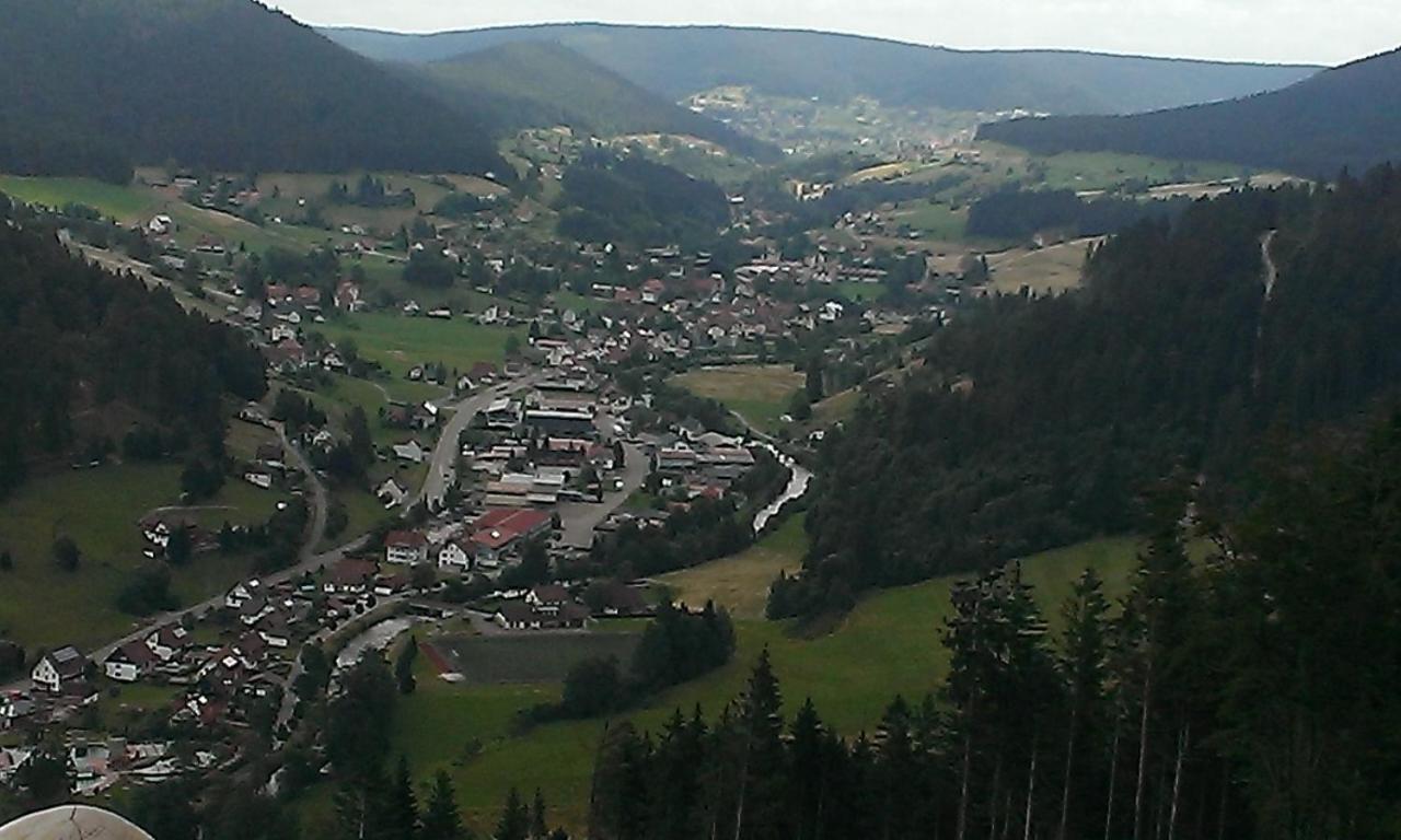 Photo 9