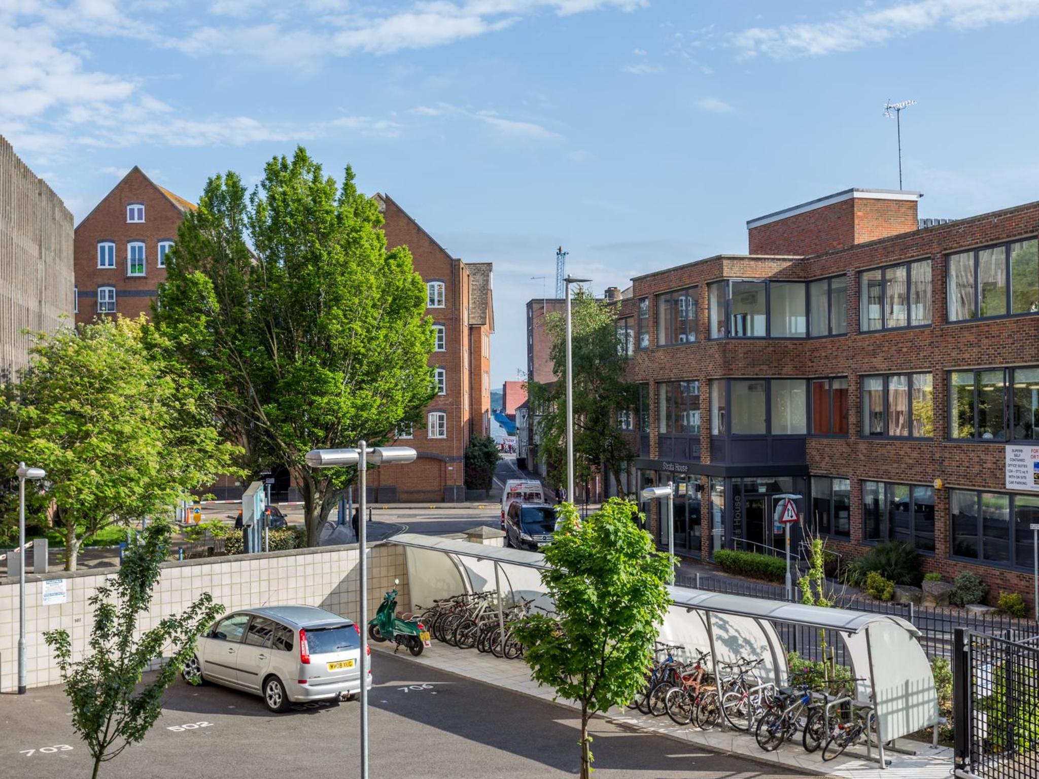 Castle Lanes - Minutes from Poole Quay, Poole Town Location view 3