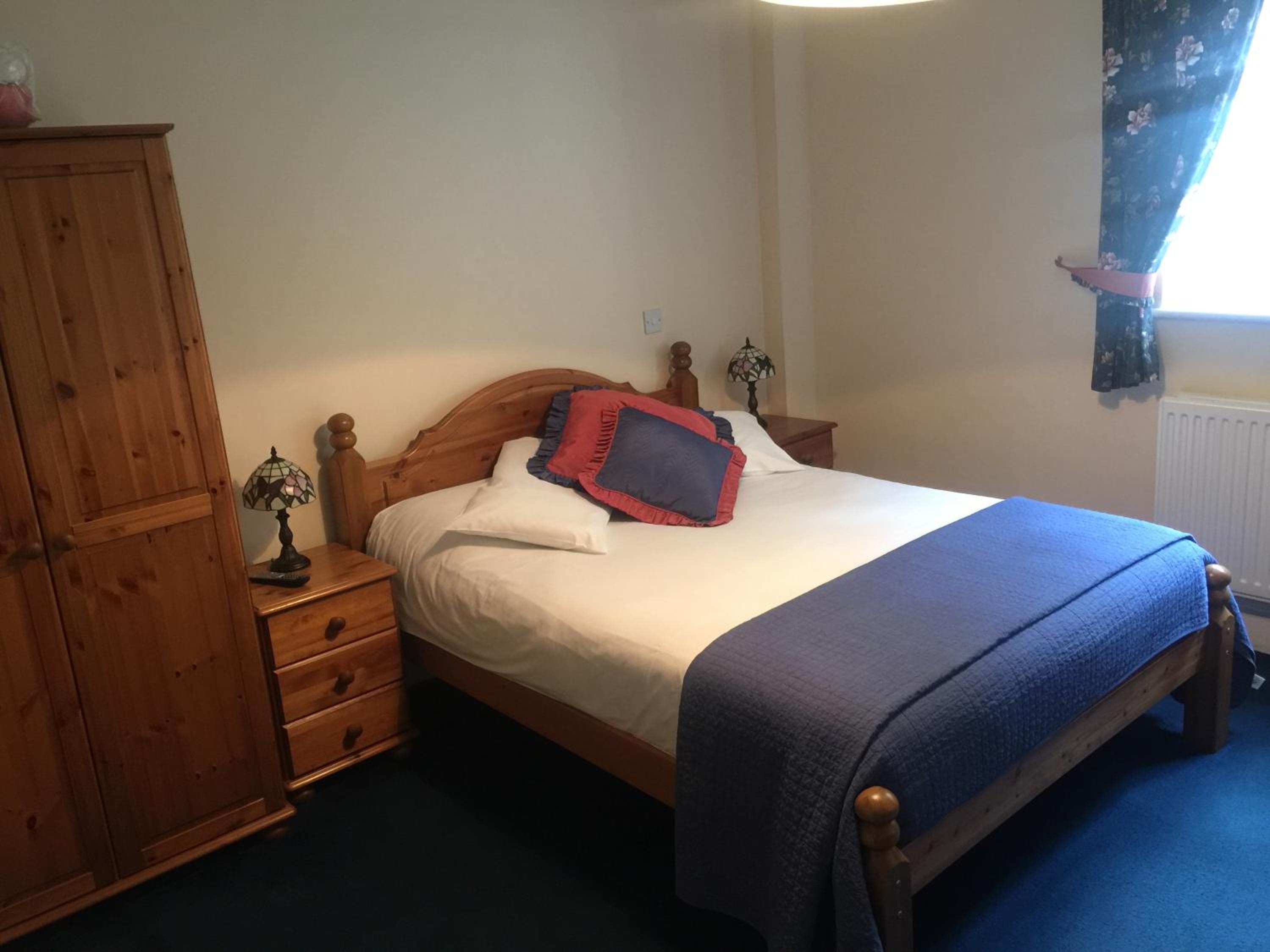 The Winchfield Inn view 4