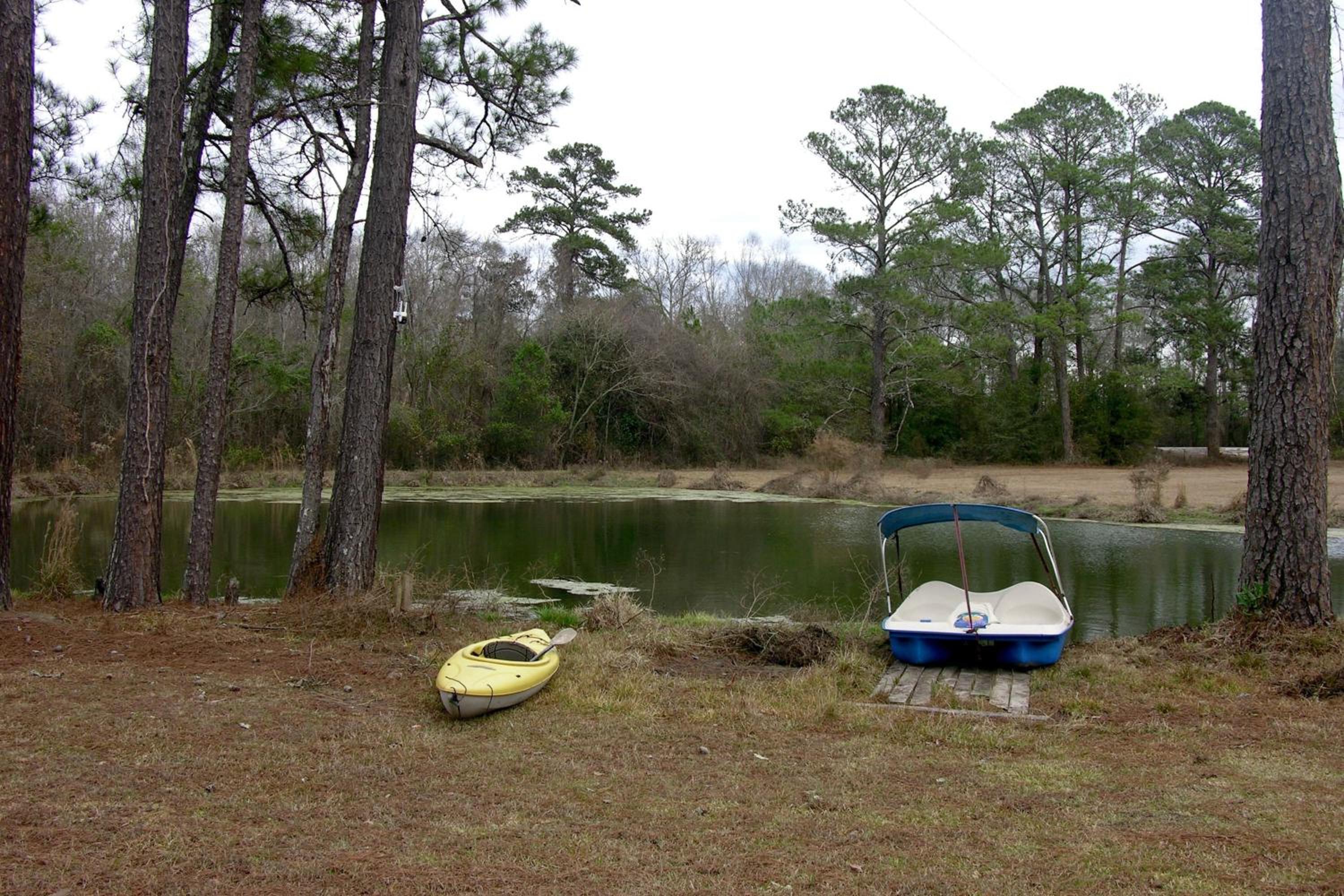 Stocked Pond Country Retreat in Oglethorpe!