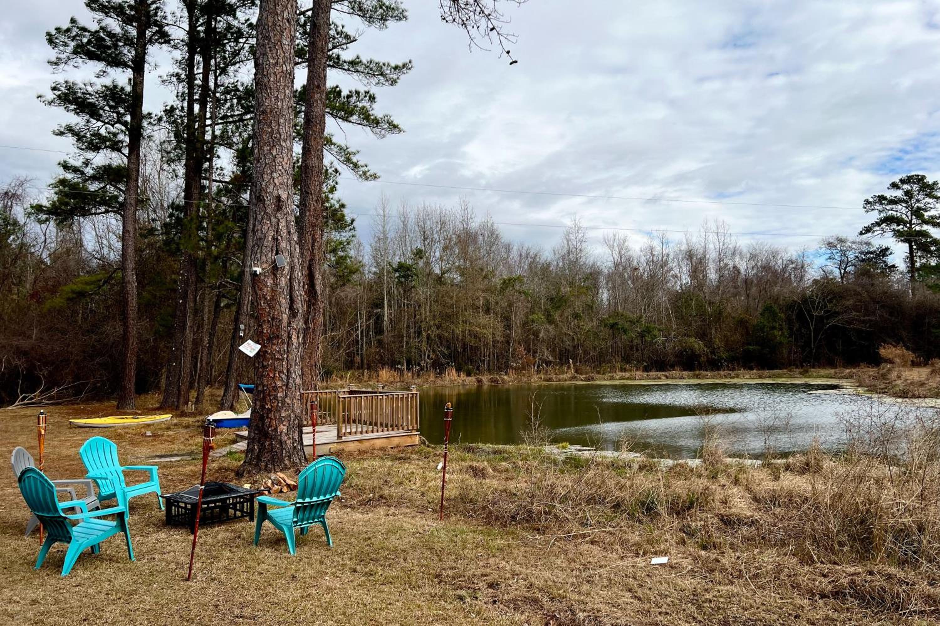 Stocked Pond Country Retreat in Oglethorpe!