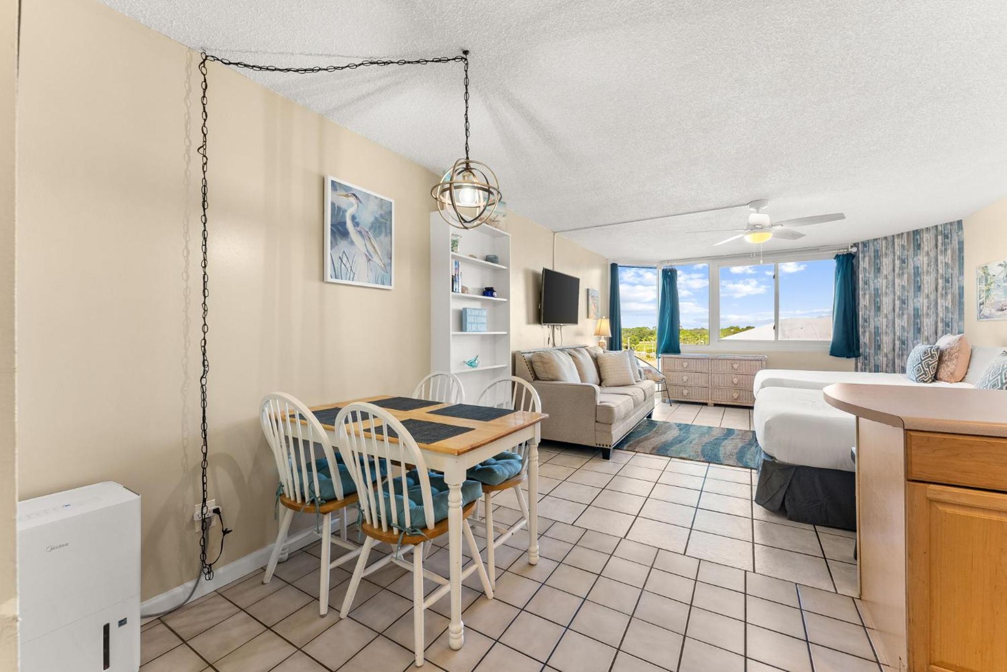 Beach Front Ocean Front Condo Top of the Gulf 516