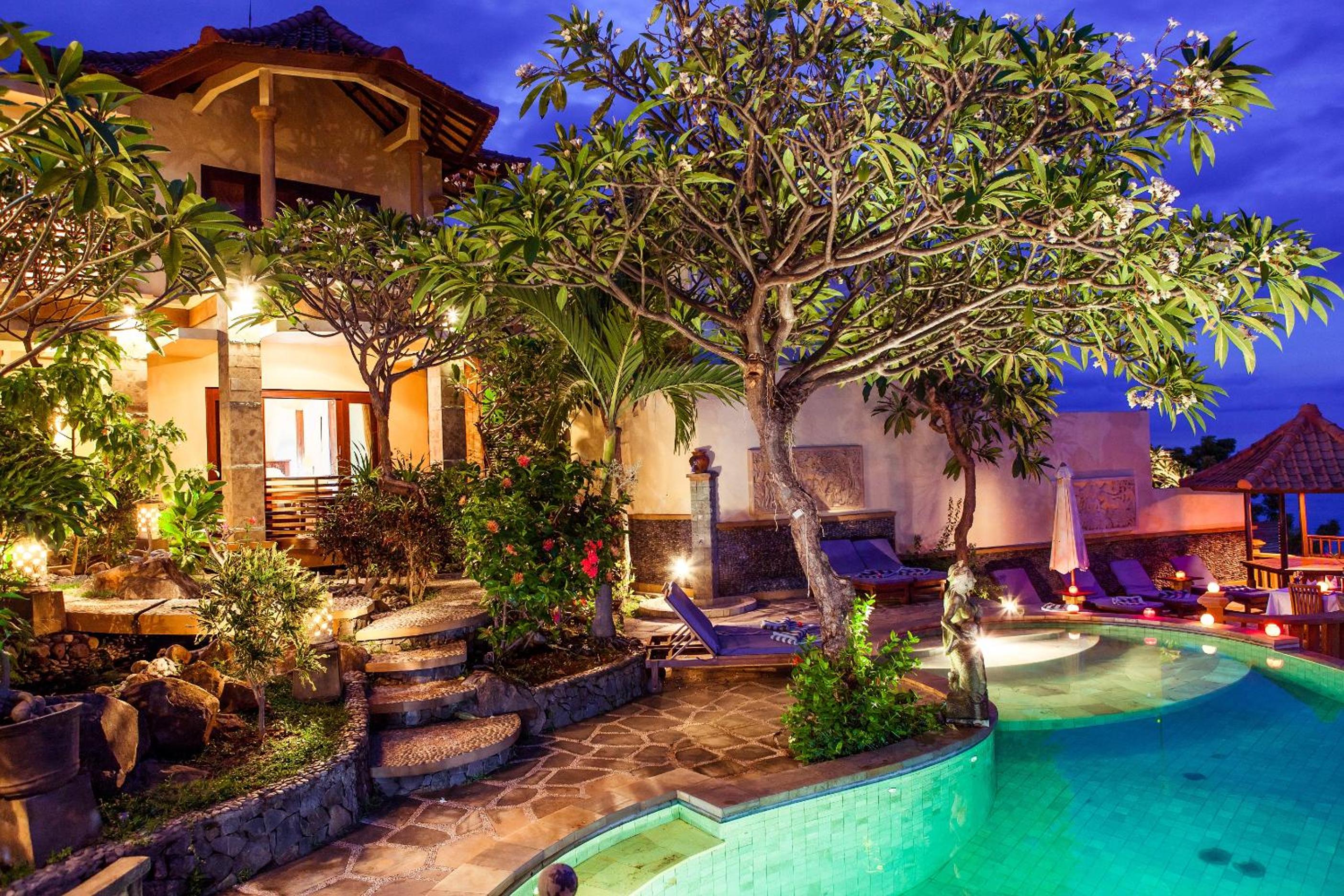 Blue Moon Villas Resort