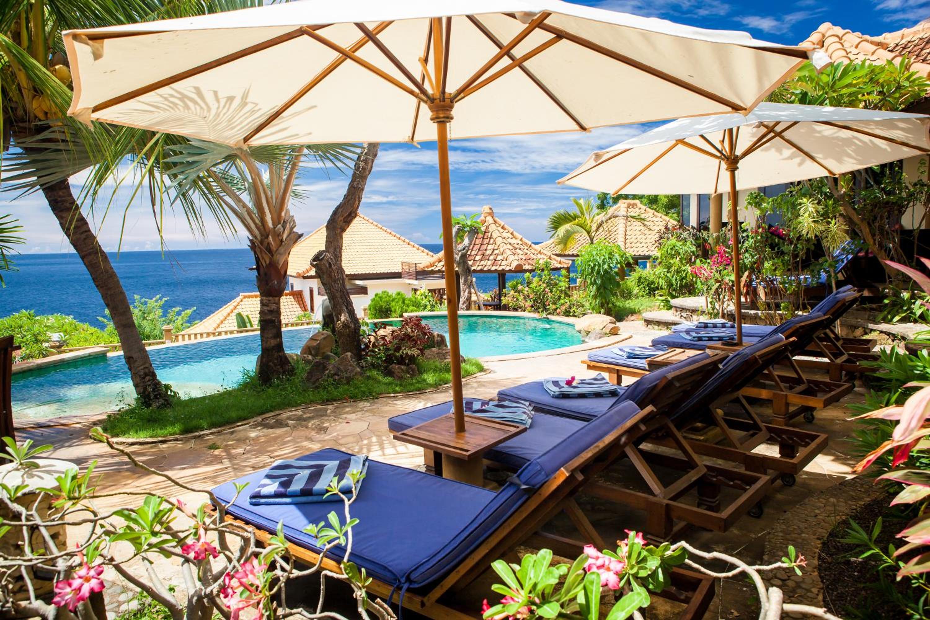 Blue Moon Villas Resort