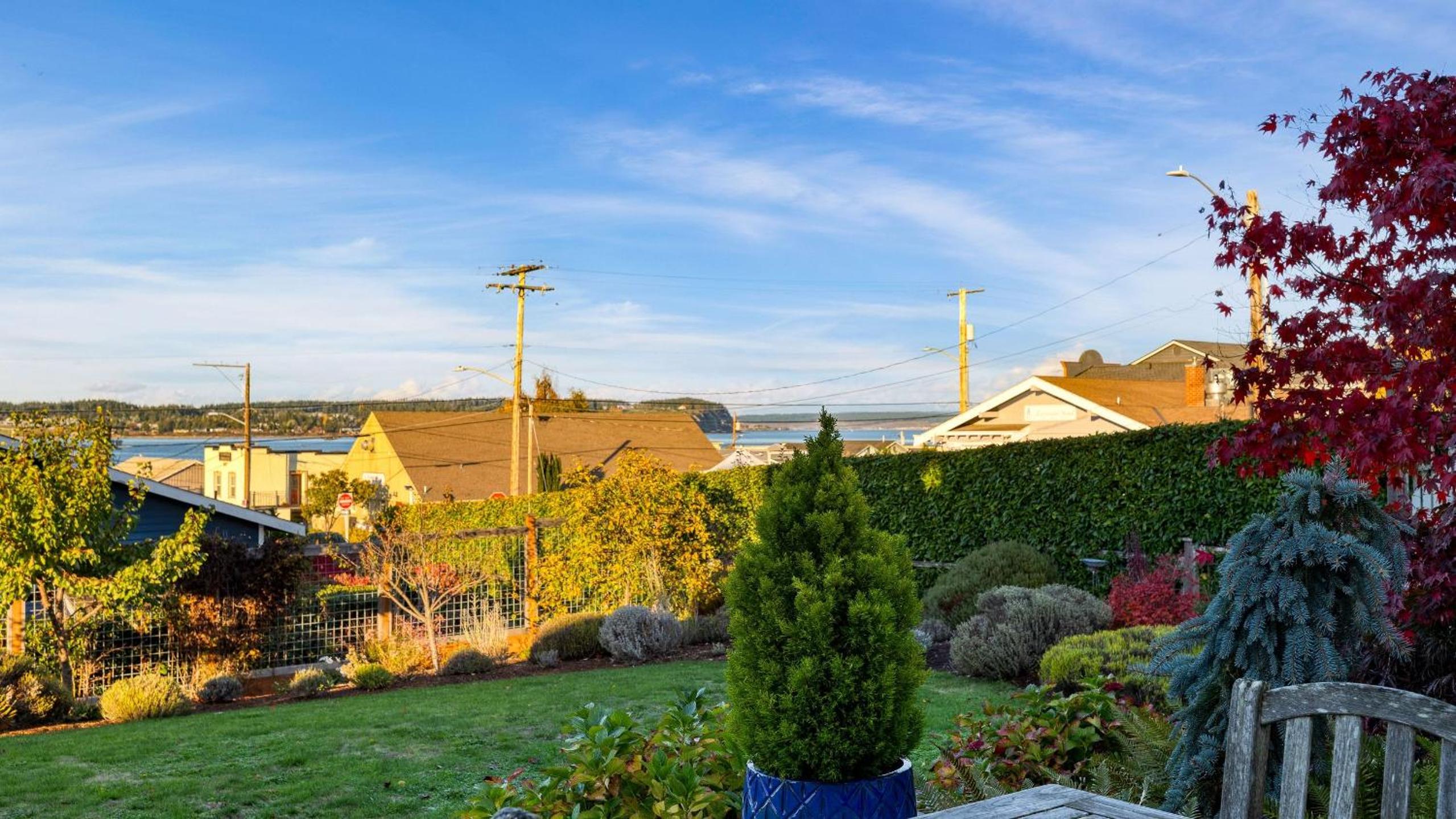 3-Home Coastal Retreat w Sauna Firepit Greenhouse Seabright Haven by AvantStay