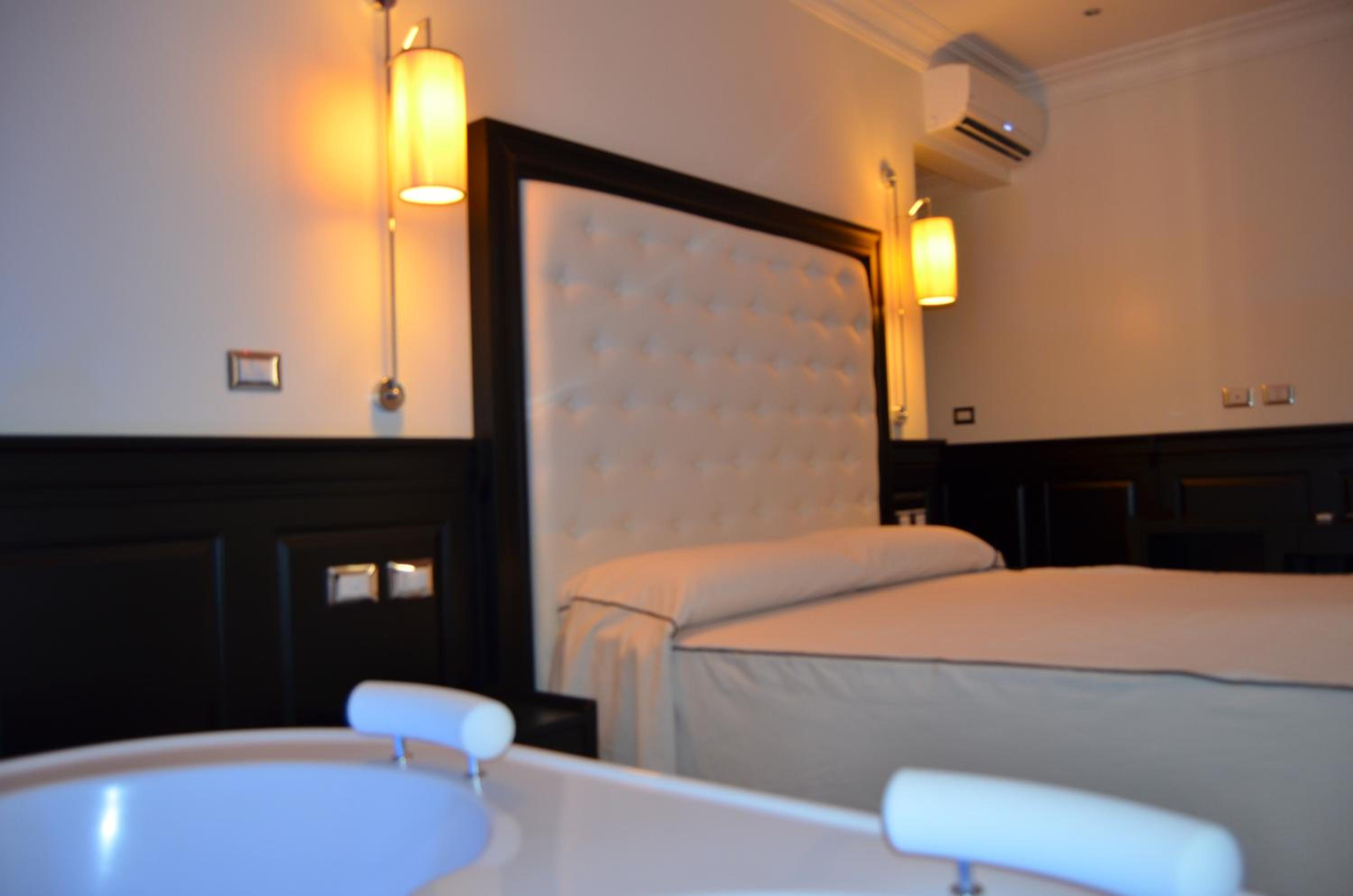 Vaticano Royal Suite Guest House