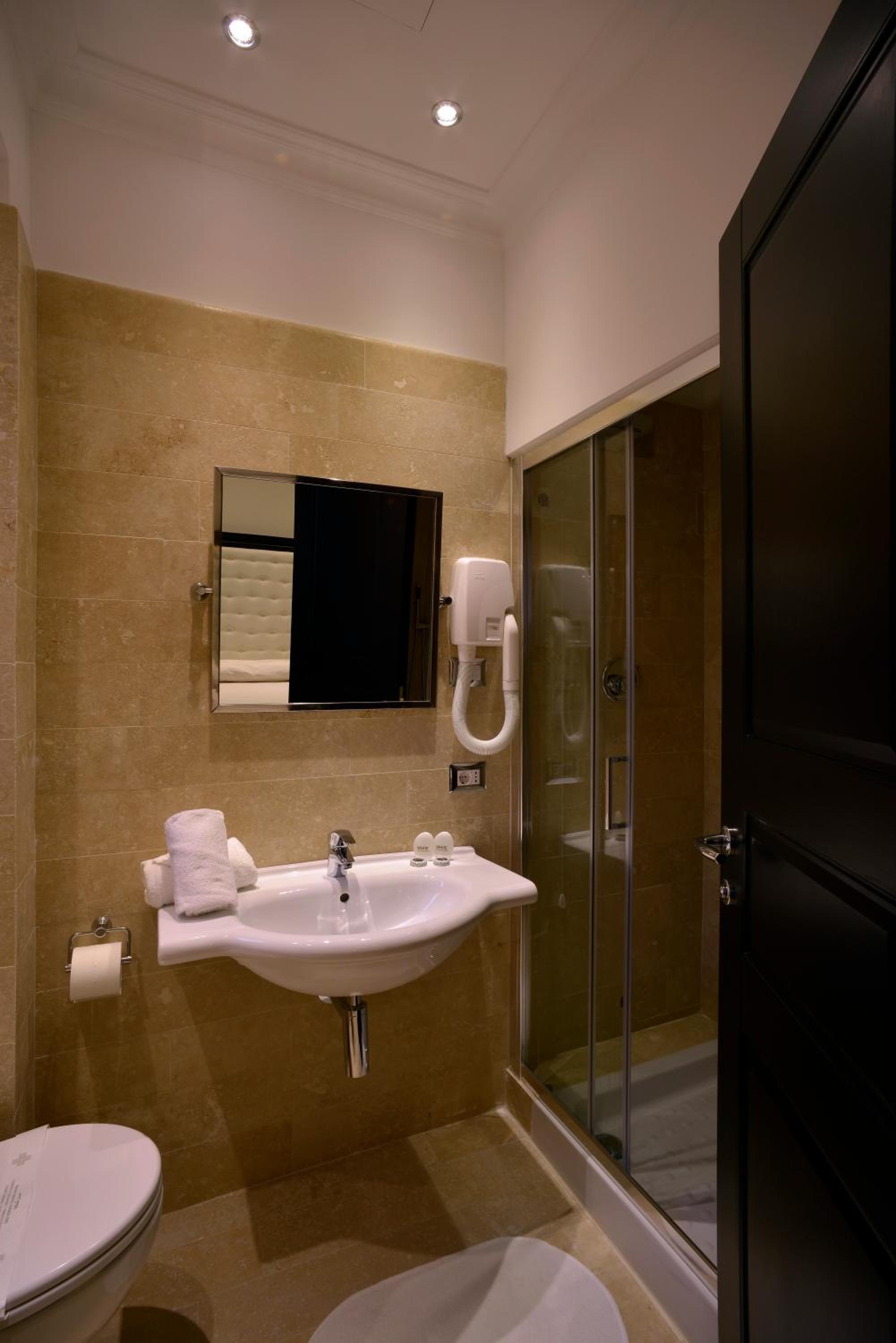 Vaticano Royal Suite Guest House