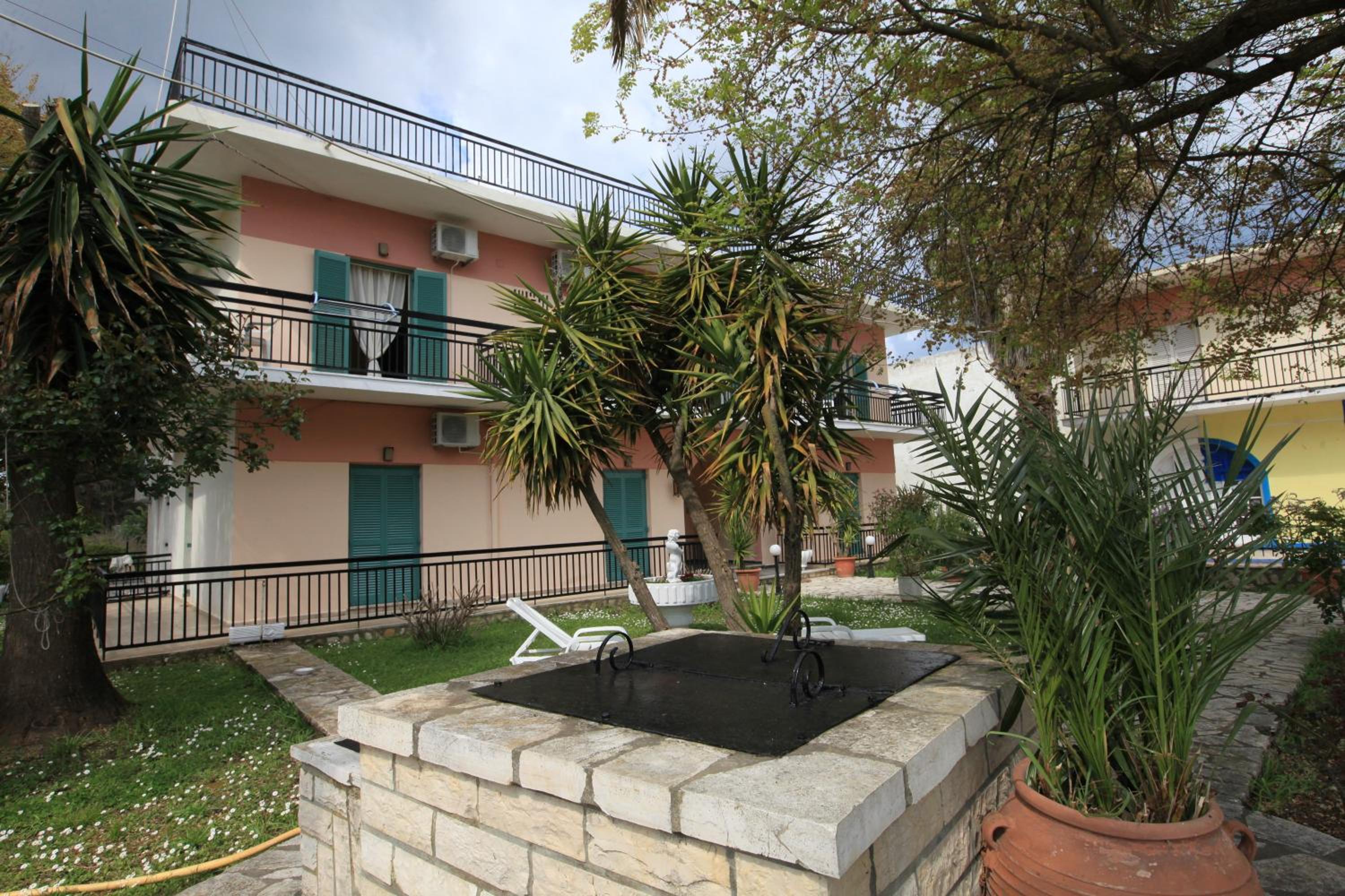 Maritsas Apartments