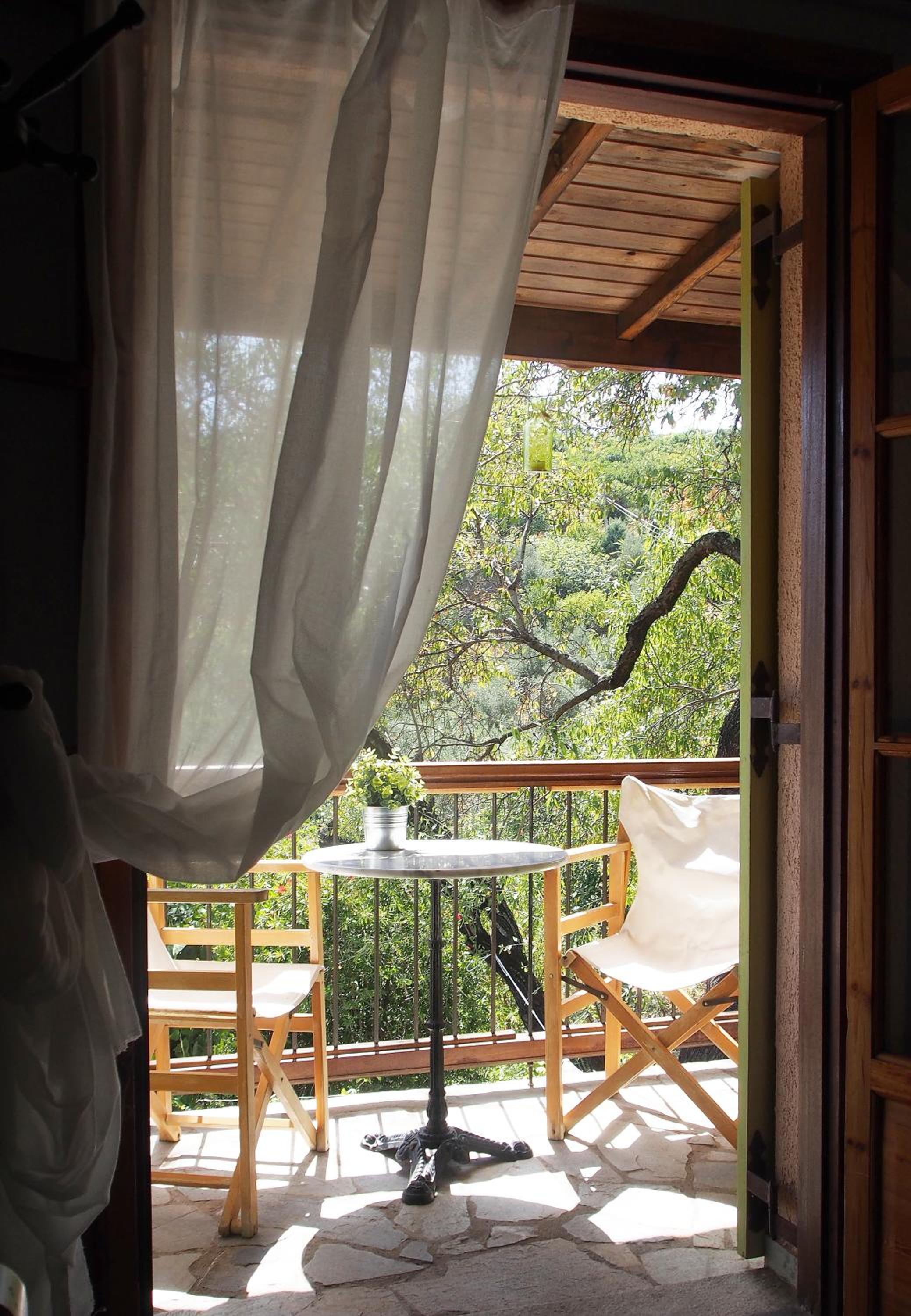 Lithea Villas and Studios by the Sea