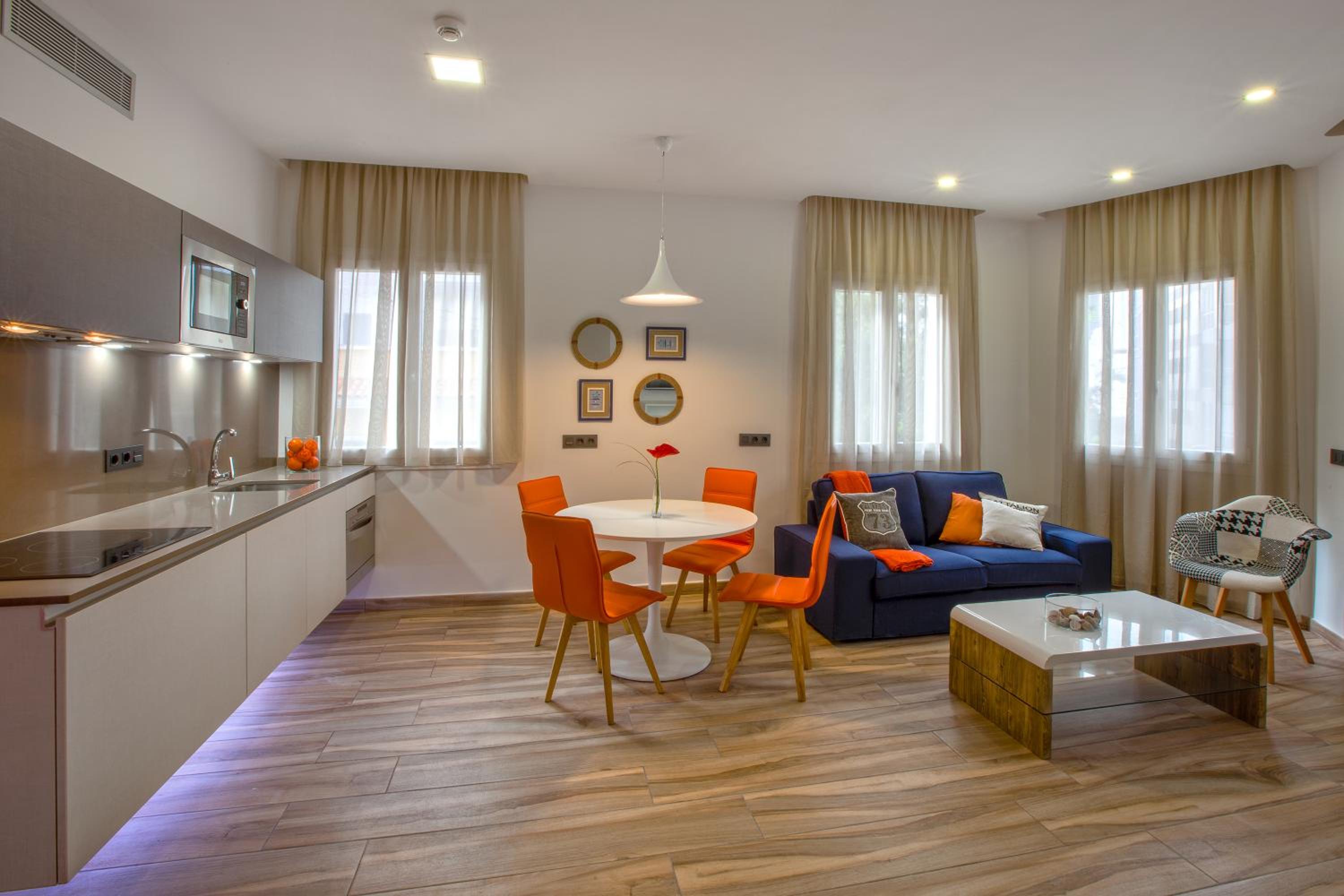 Gran Marina Suites