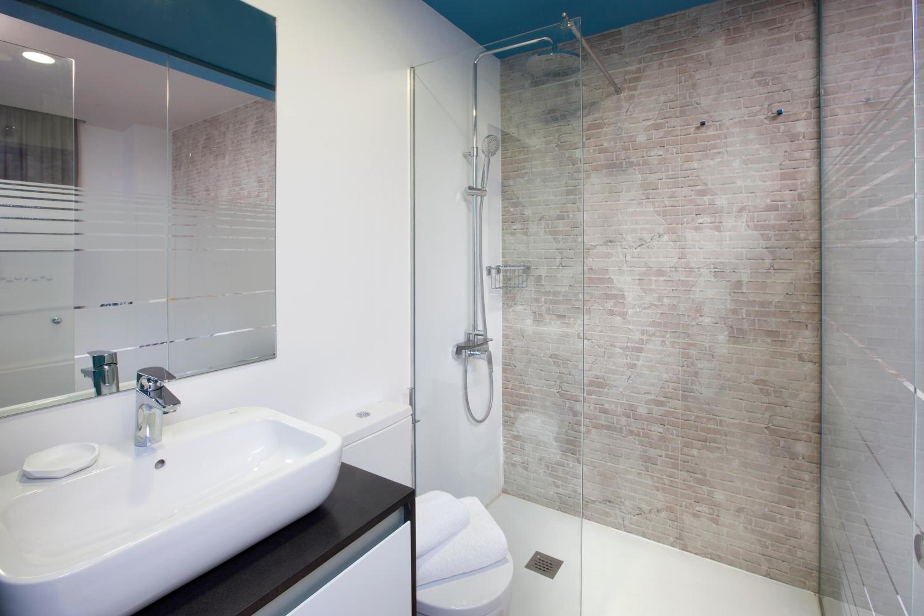 Gran Marina Suites