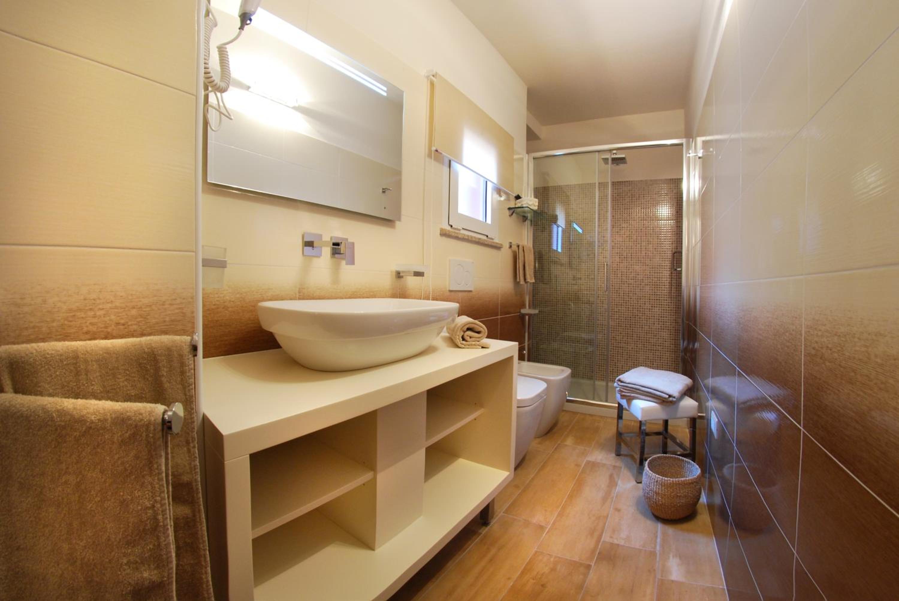 Smart Suite & Apartments