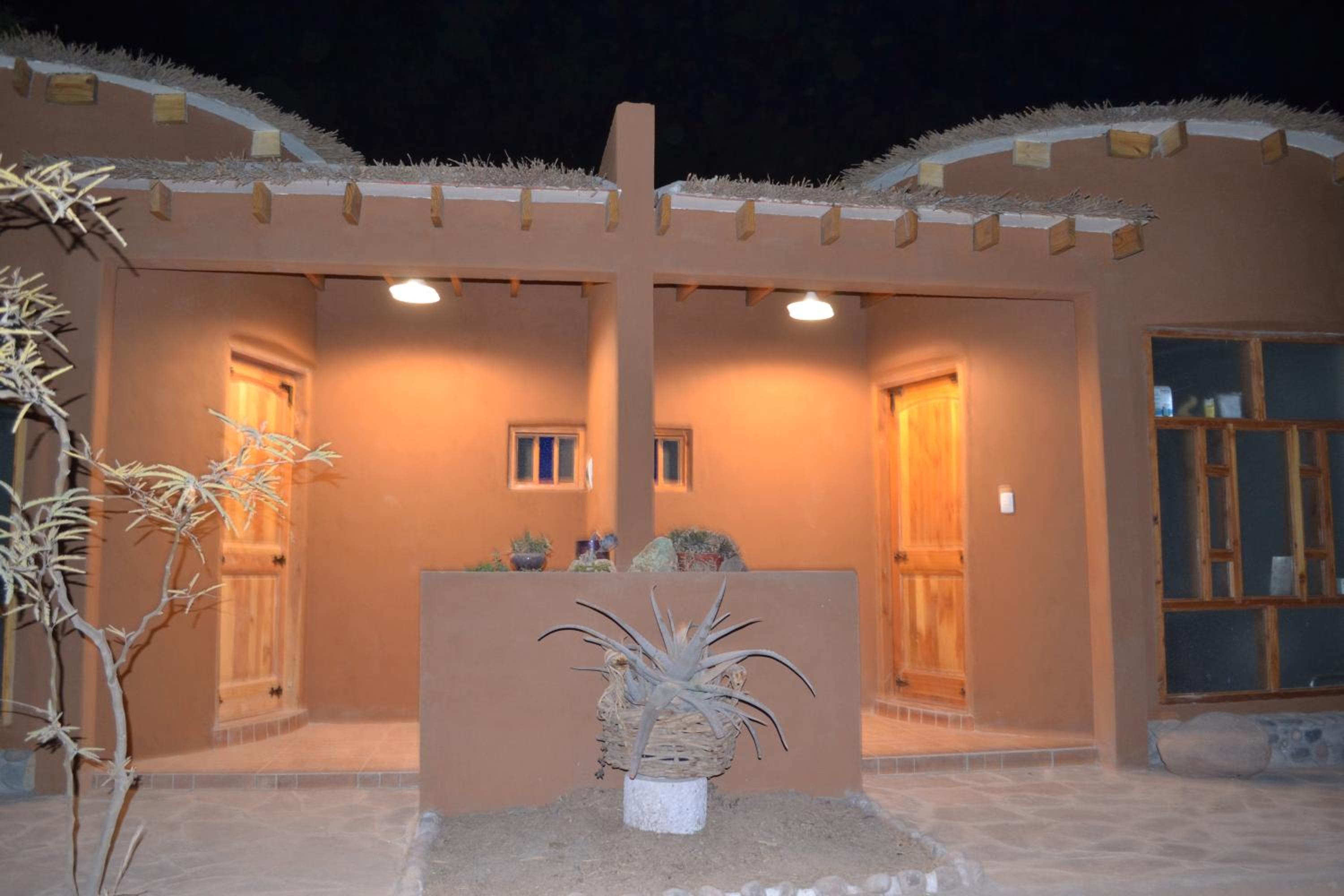 Hostal y Cabañas Renta House San Pedro