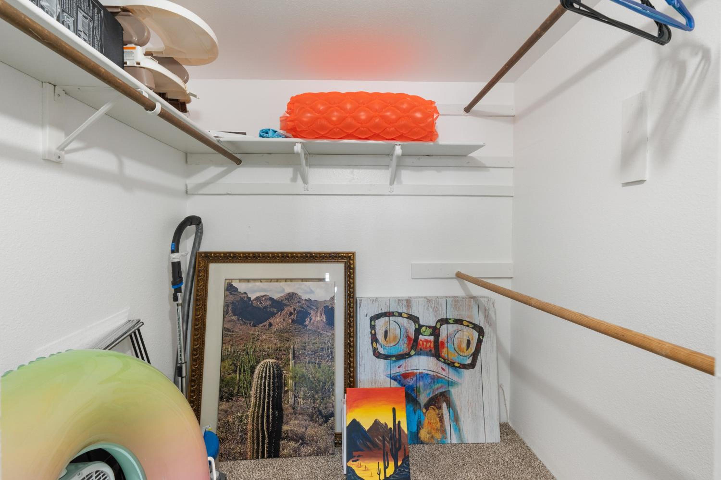 Less Than 1 Mi to Fashion Square Condo with Community Perks