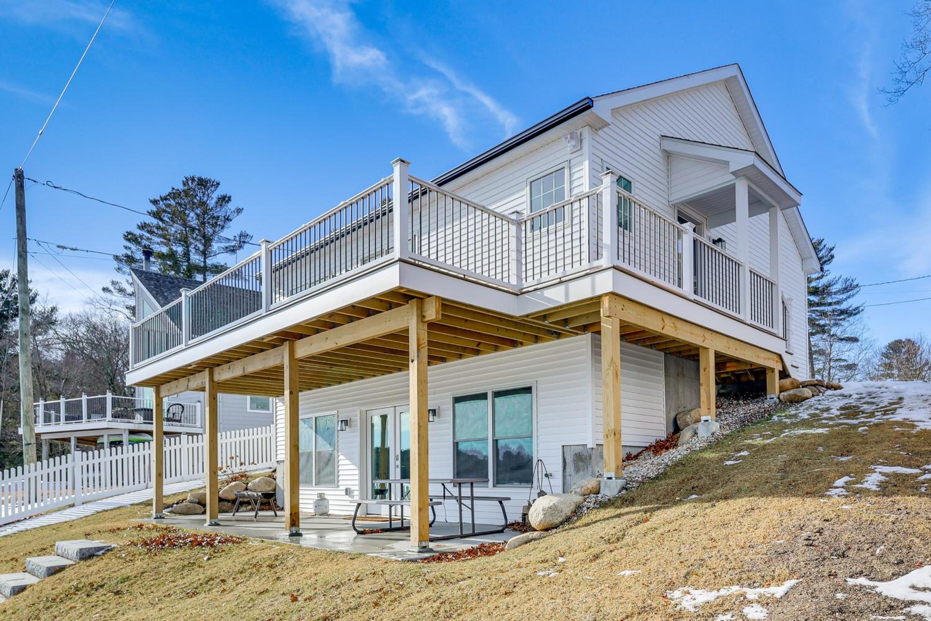 Winter on the Water Warm and Cozy Thompson Retreat!