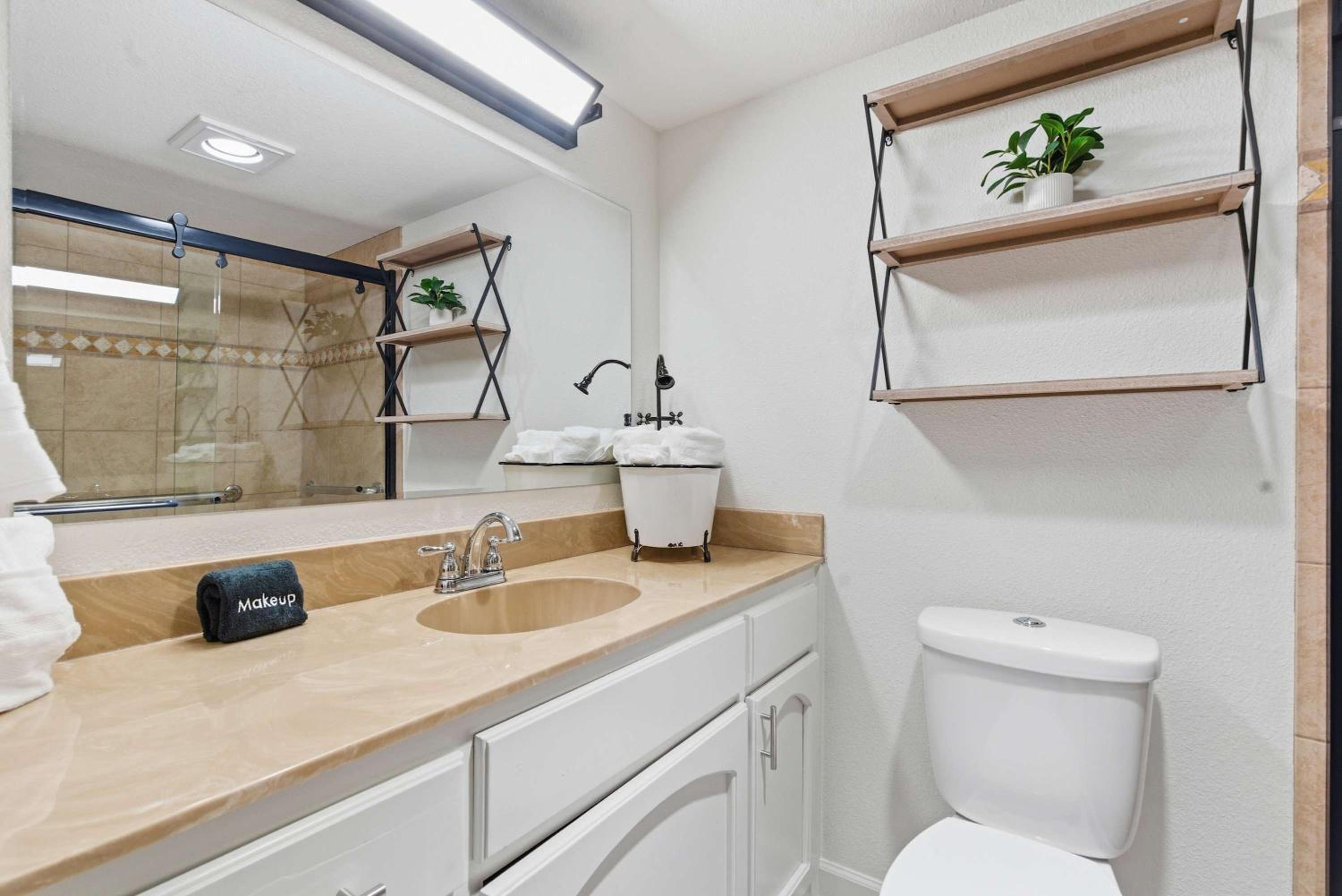 Driftwood Den Condo for 2