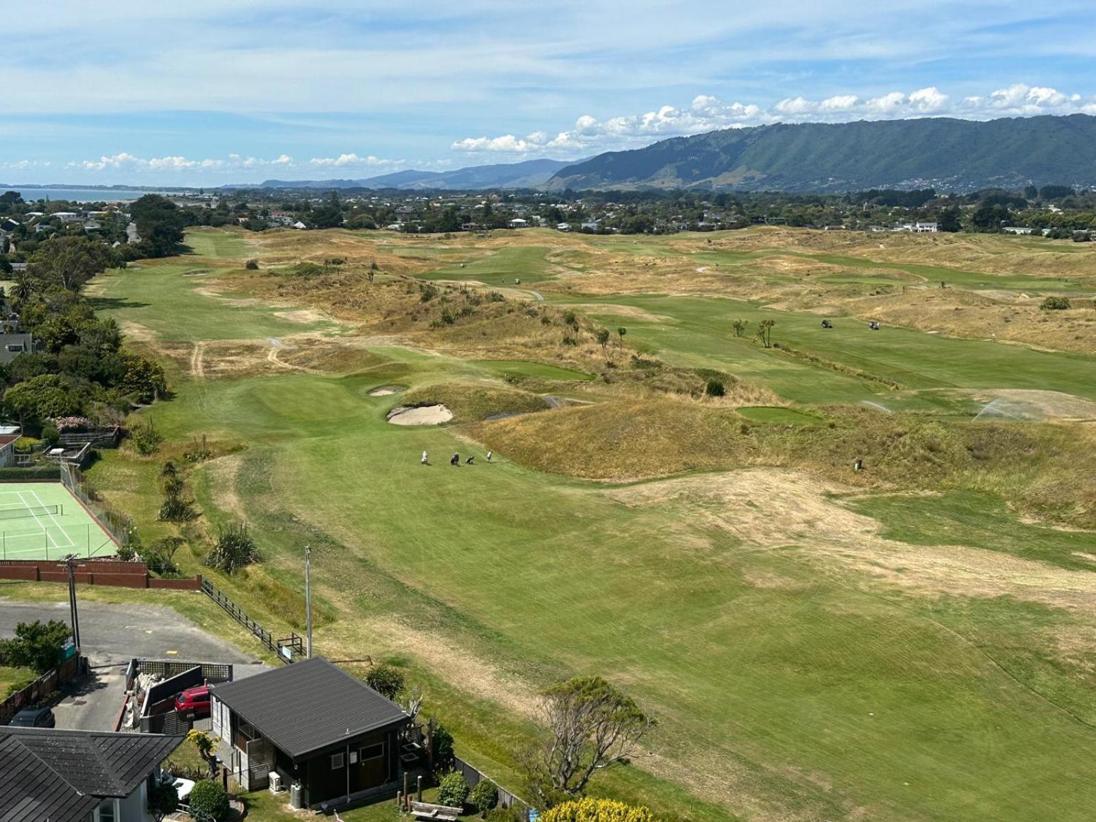 U Suites at The Links