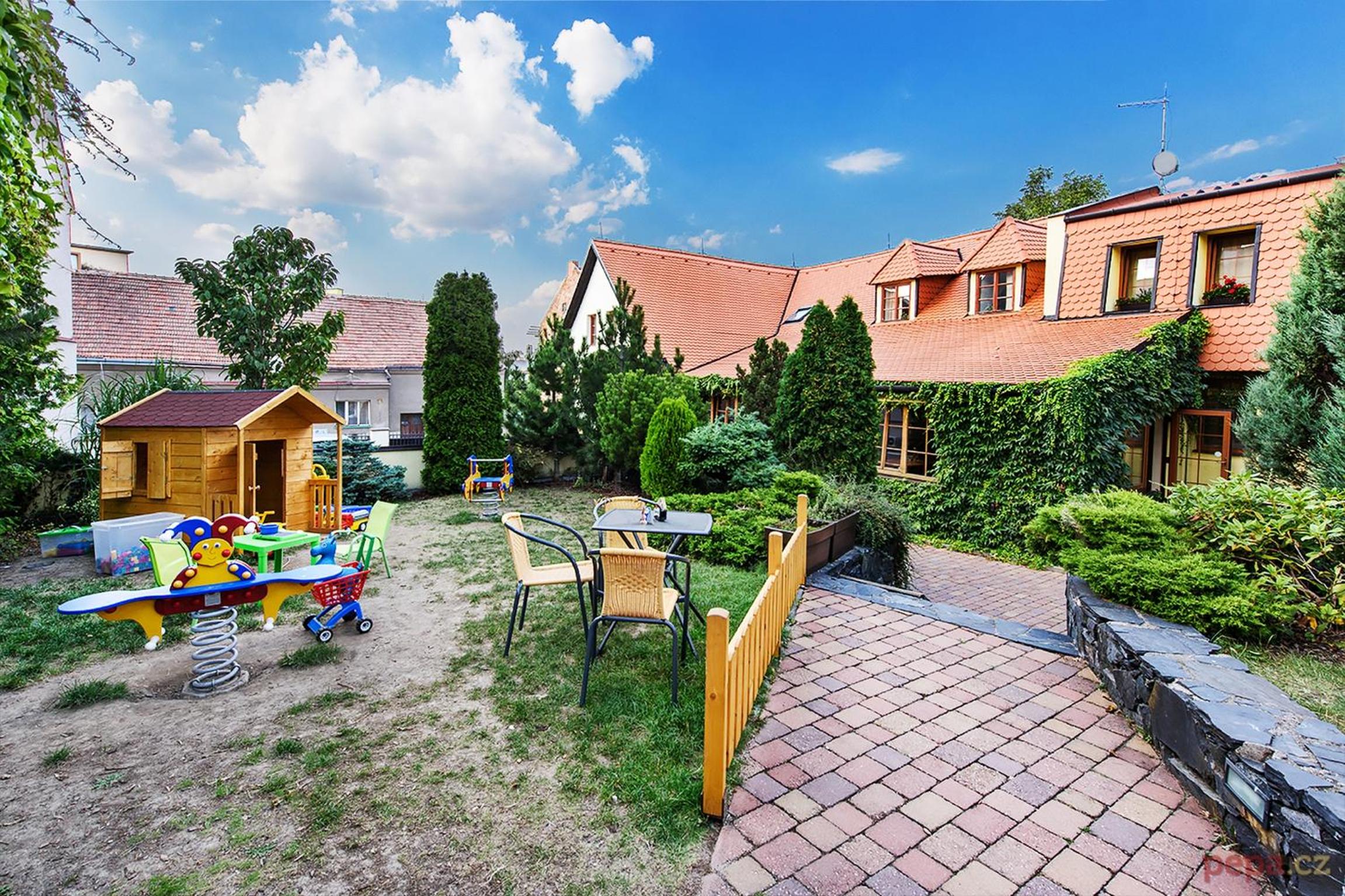 Restaurace a Penzion U Palečků