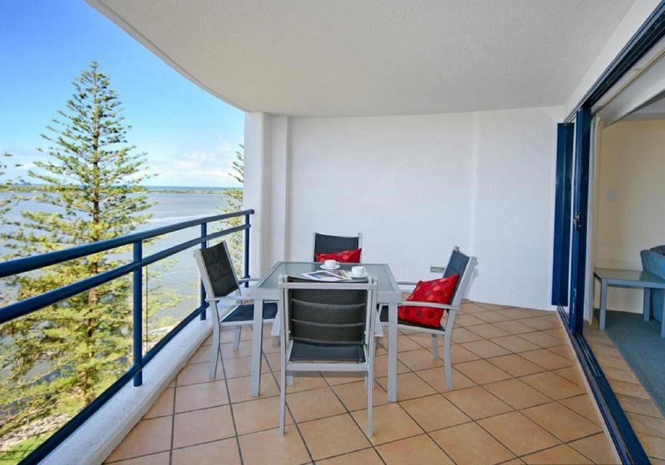 Caloundra Vacations - Just Perfect Apartment with Ocean Views - Property Image 16
