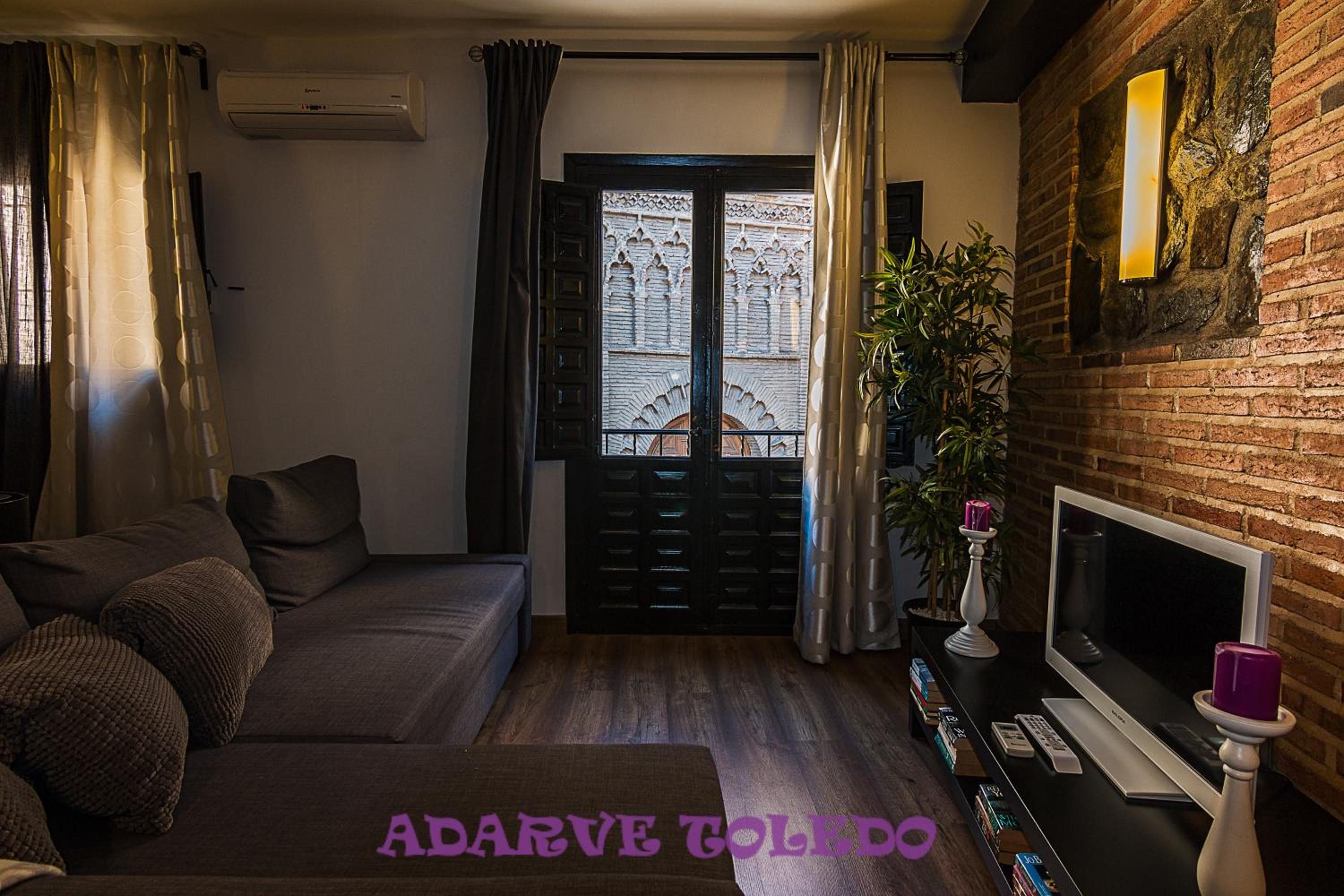 Apartamentos Adarve Toledo