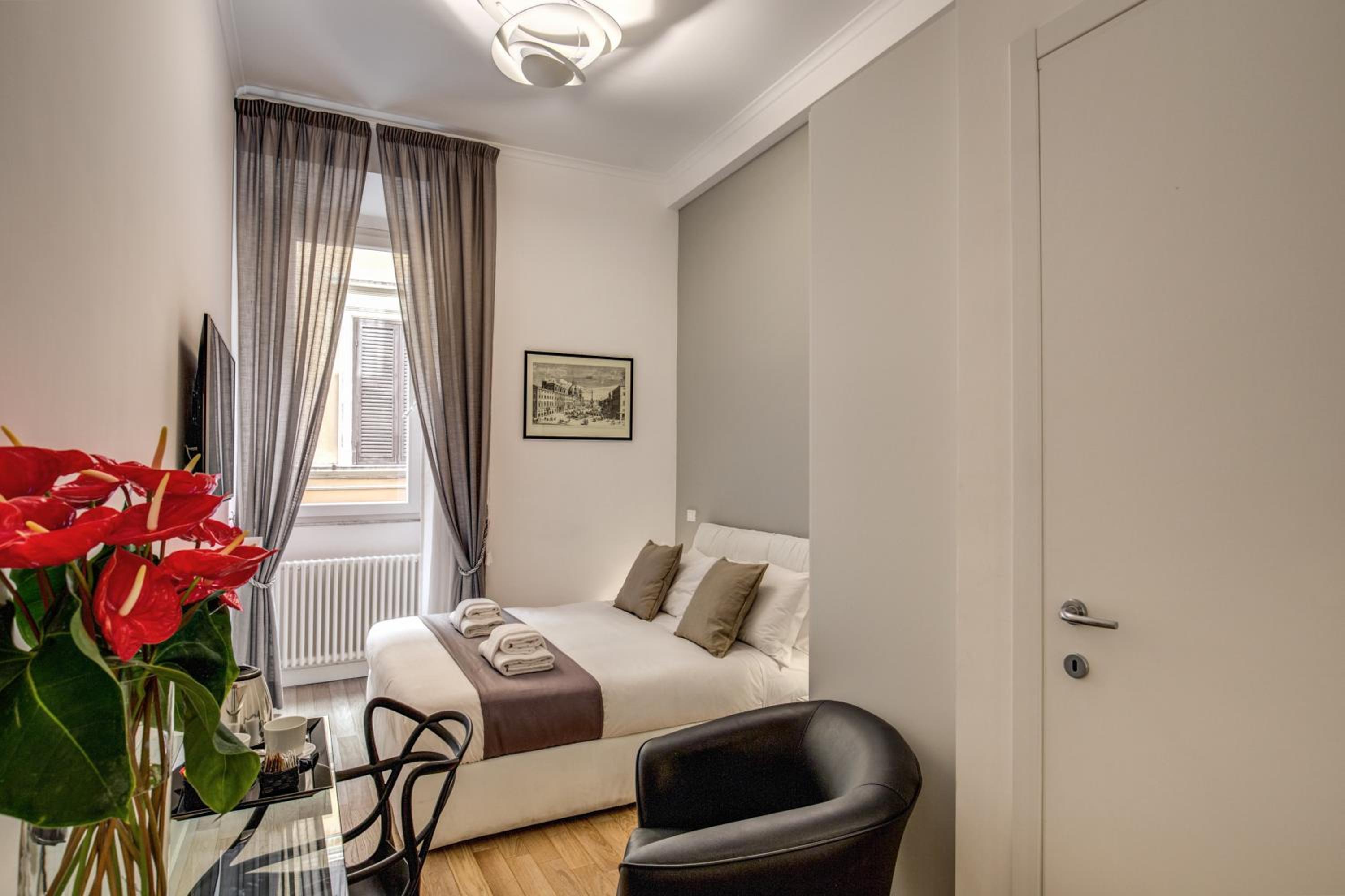 Orange Suites