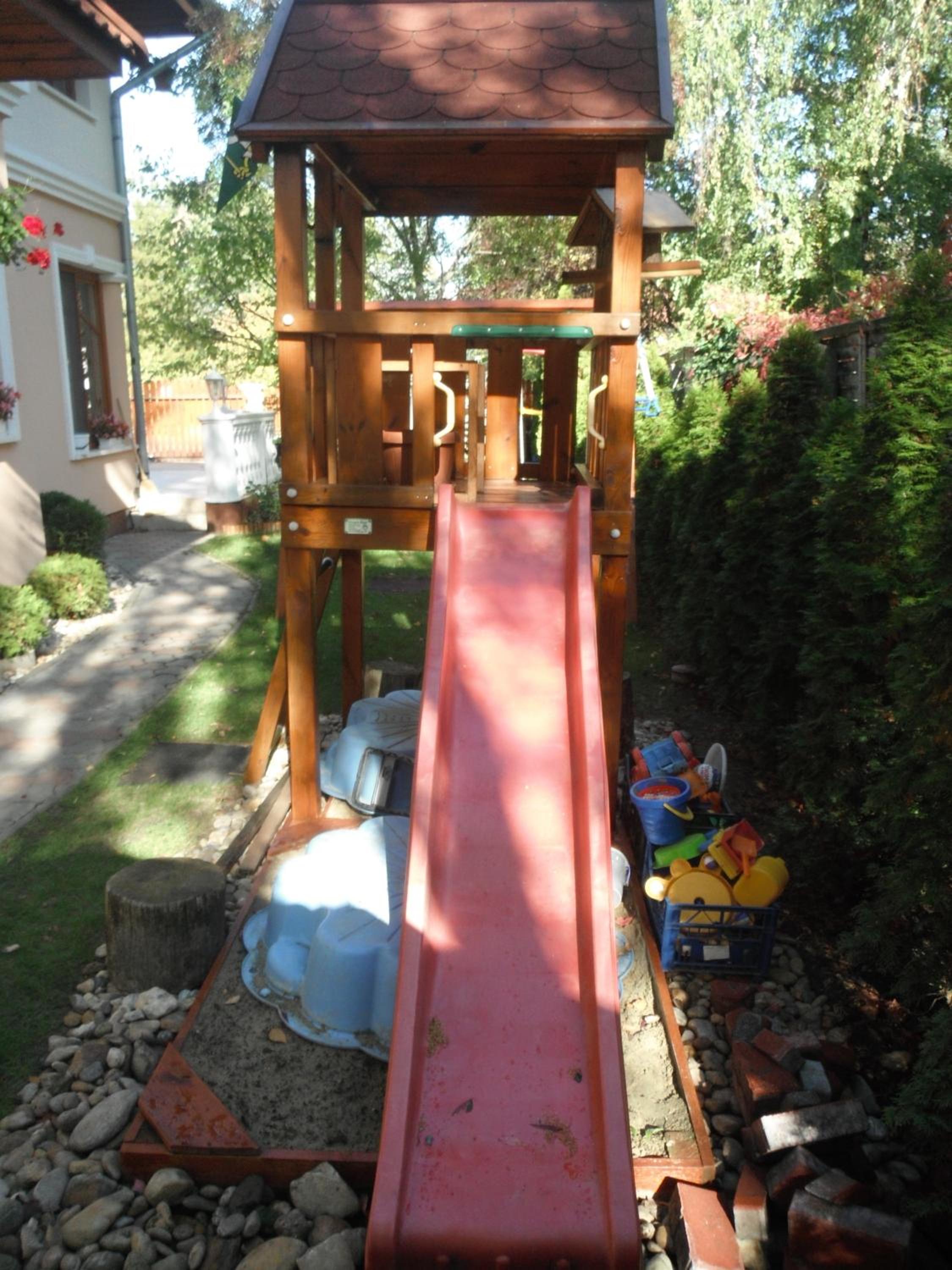 Photo 9