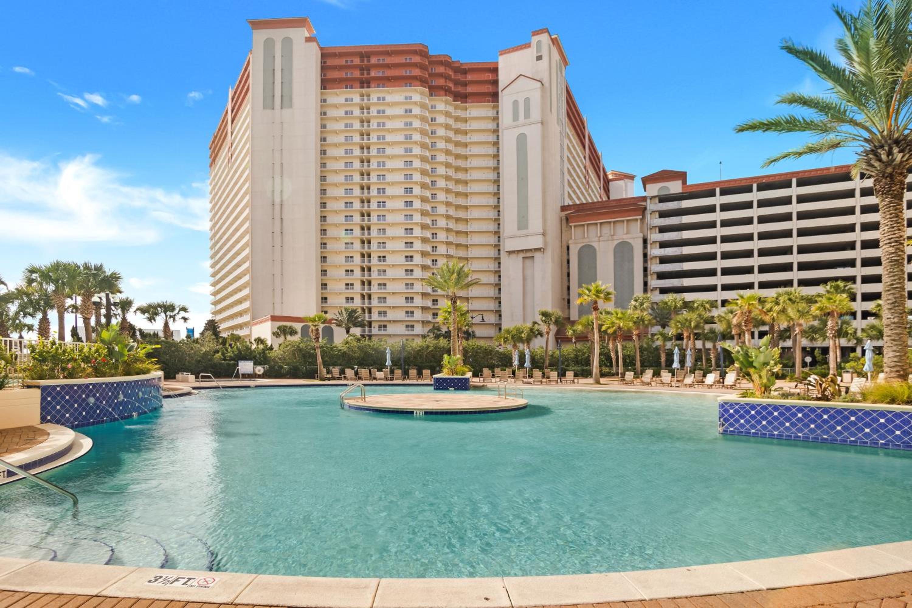 Laketown Wharf 531