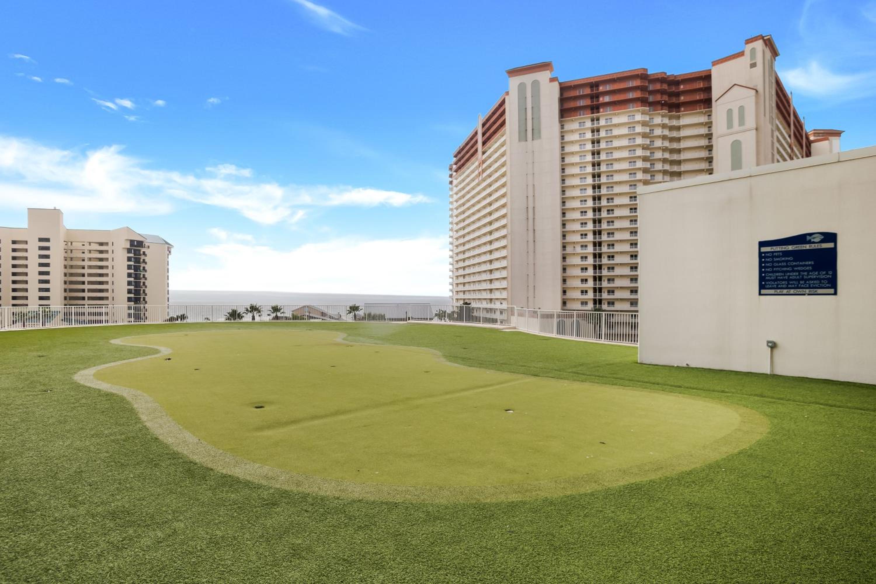 Laketown Wharf 531