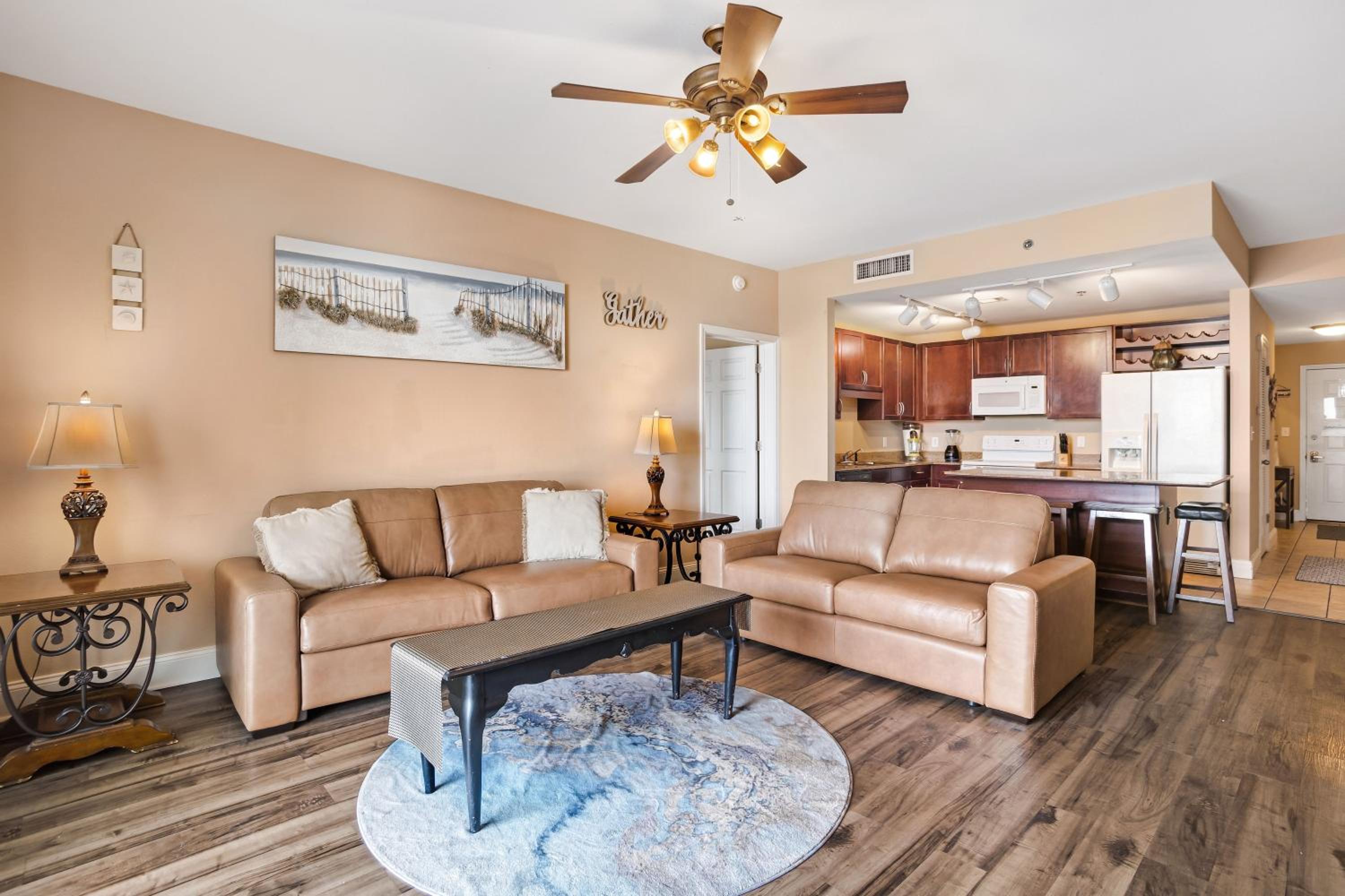 Laketown Wharf 531