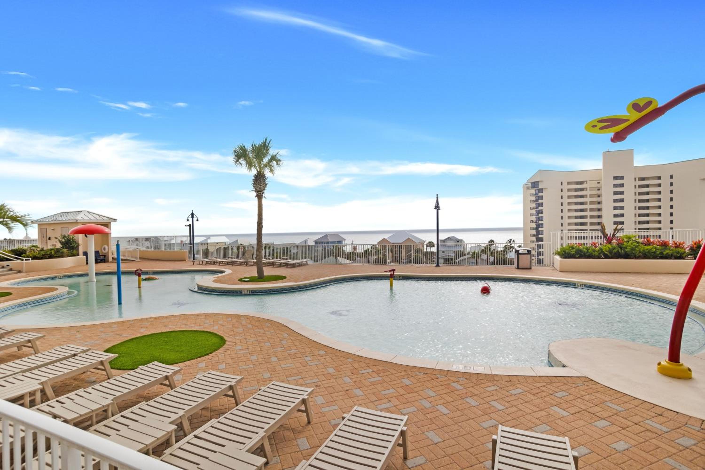 Laketown Wharf 531