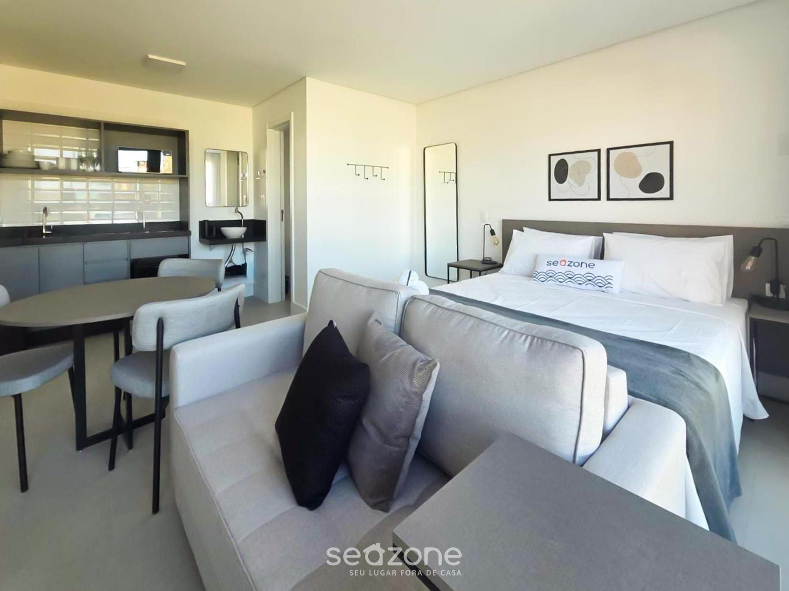 Modern Studios 150m from Lagoa da Conceição - LSTs I
