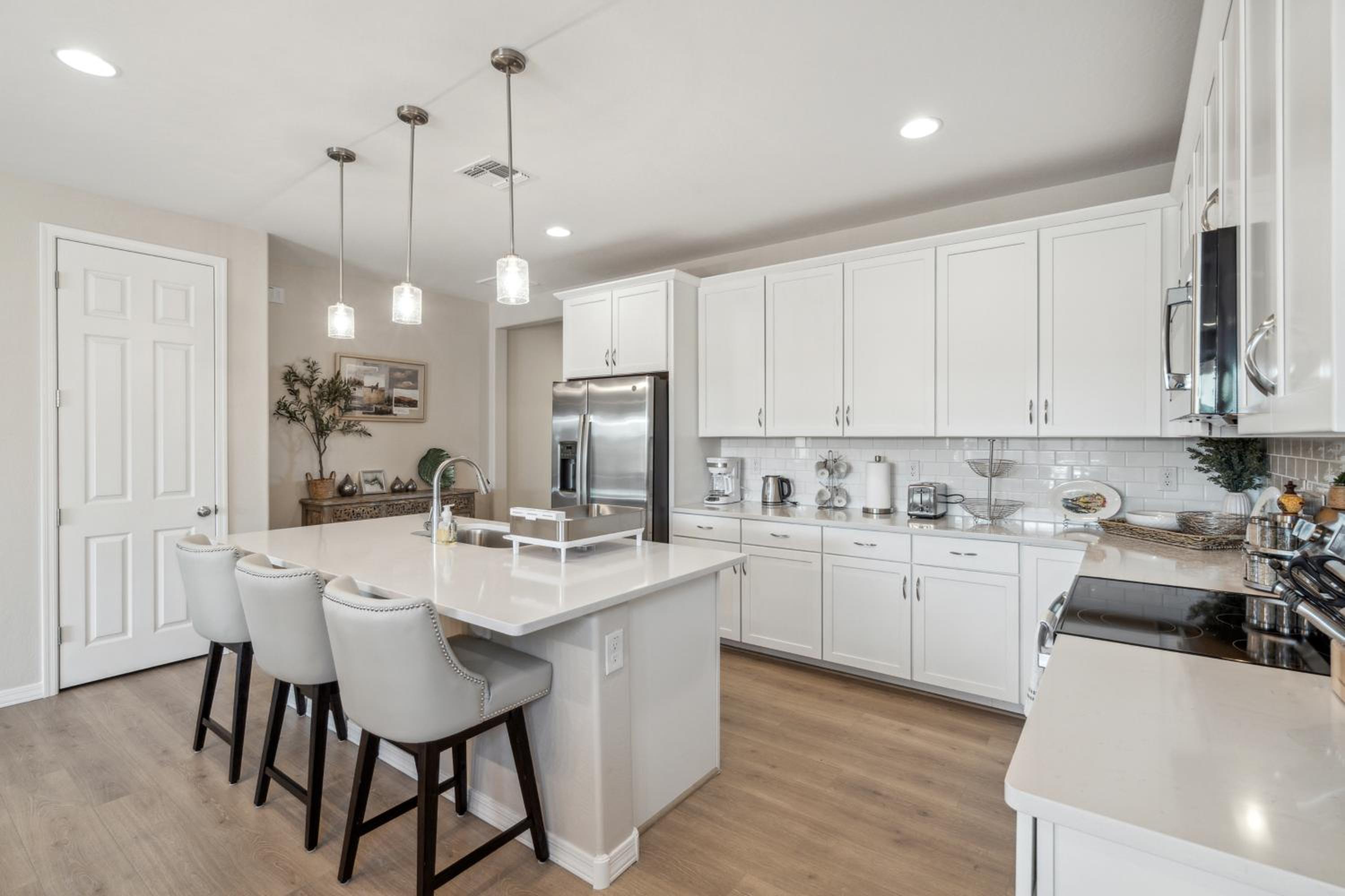 Stargazing and Mtn Views! Serene Home in Gold Canyon