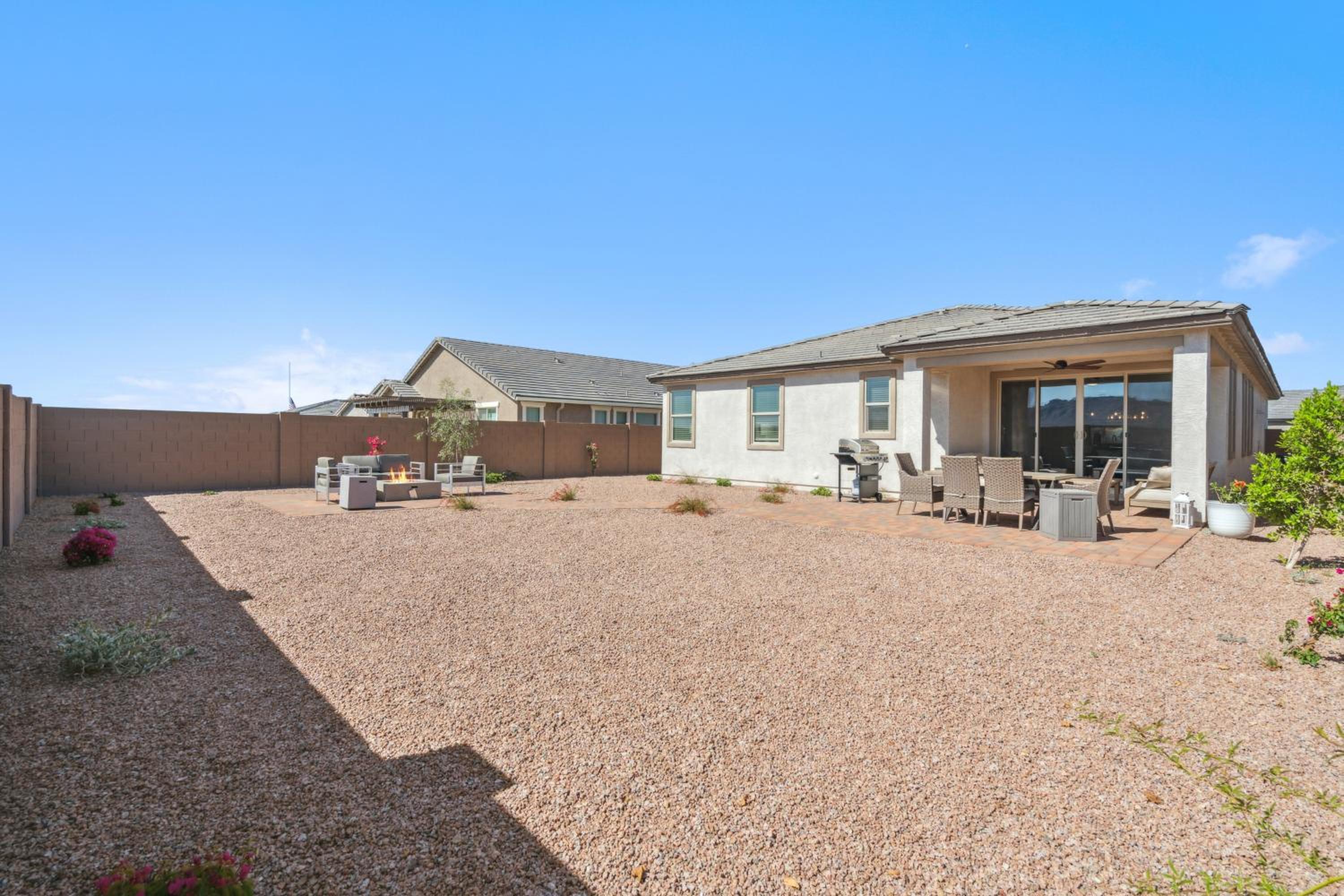 Stargazing and Mtn Views! Serene Home in Gold Canyon