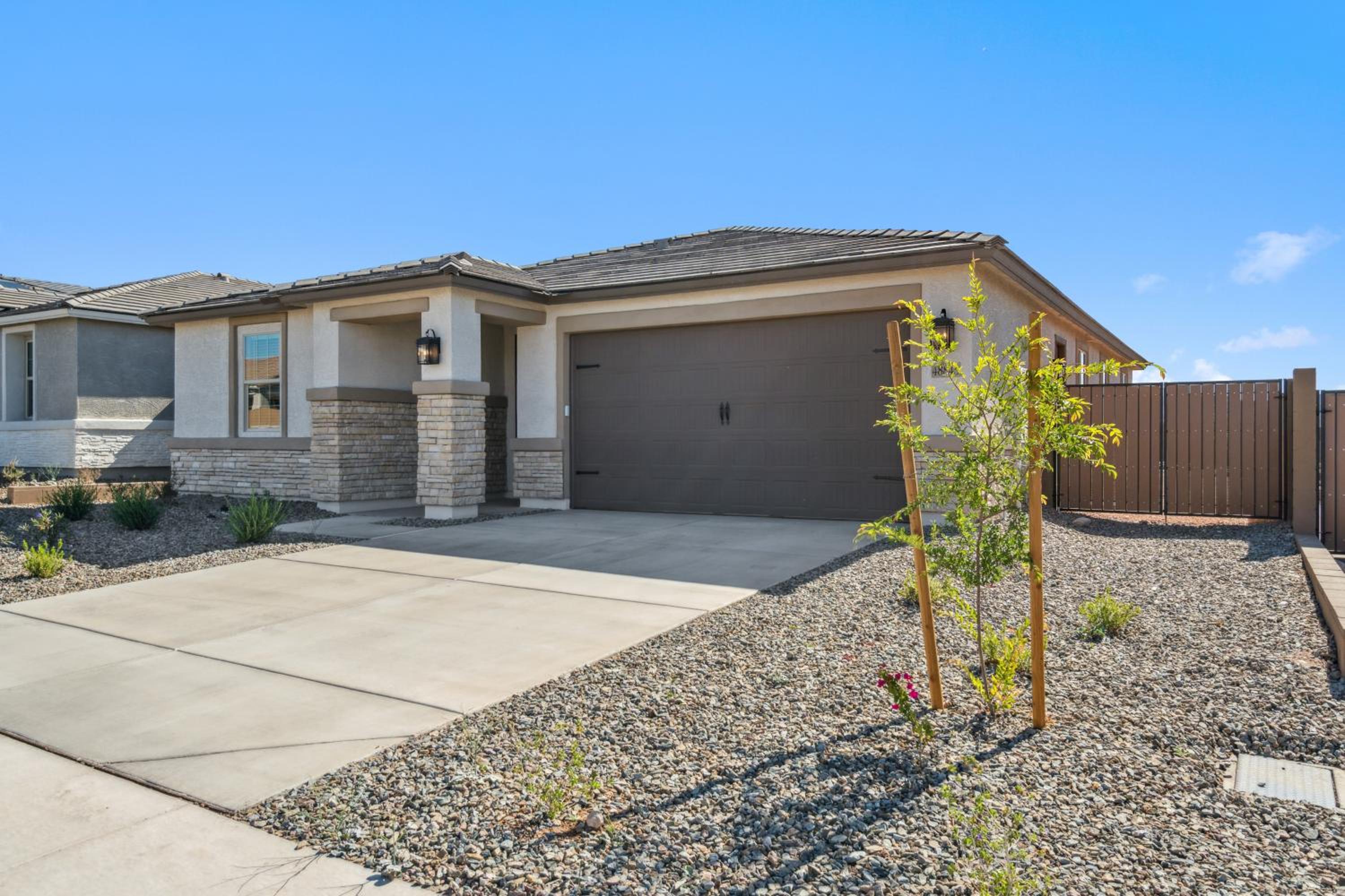 Stargazing and Mtn Views! Serene Home in Gold Canyon