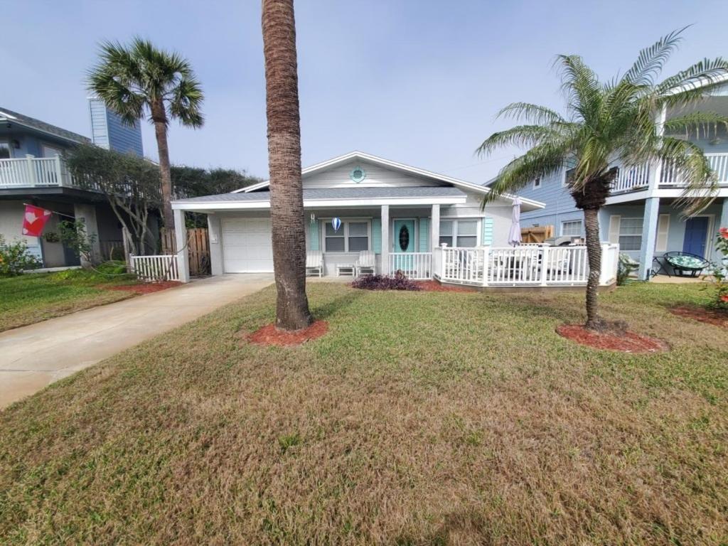 Beach Cottage on C Street home